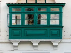 Maltese balcony