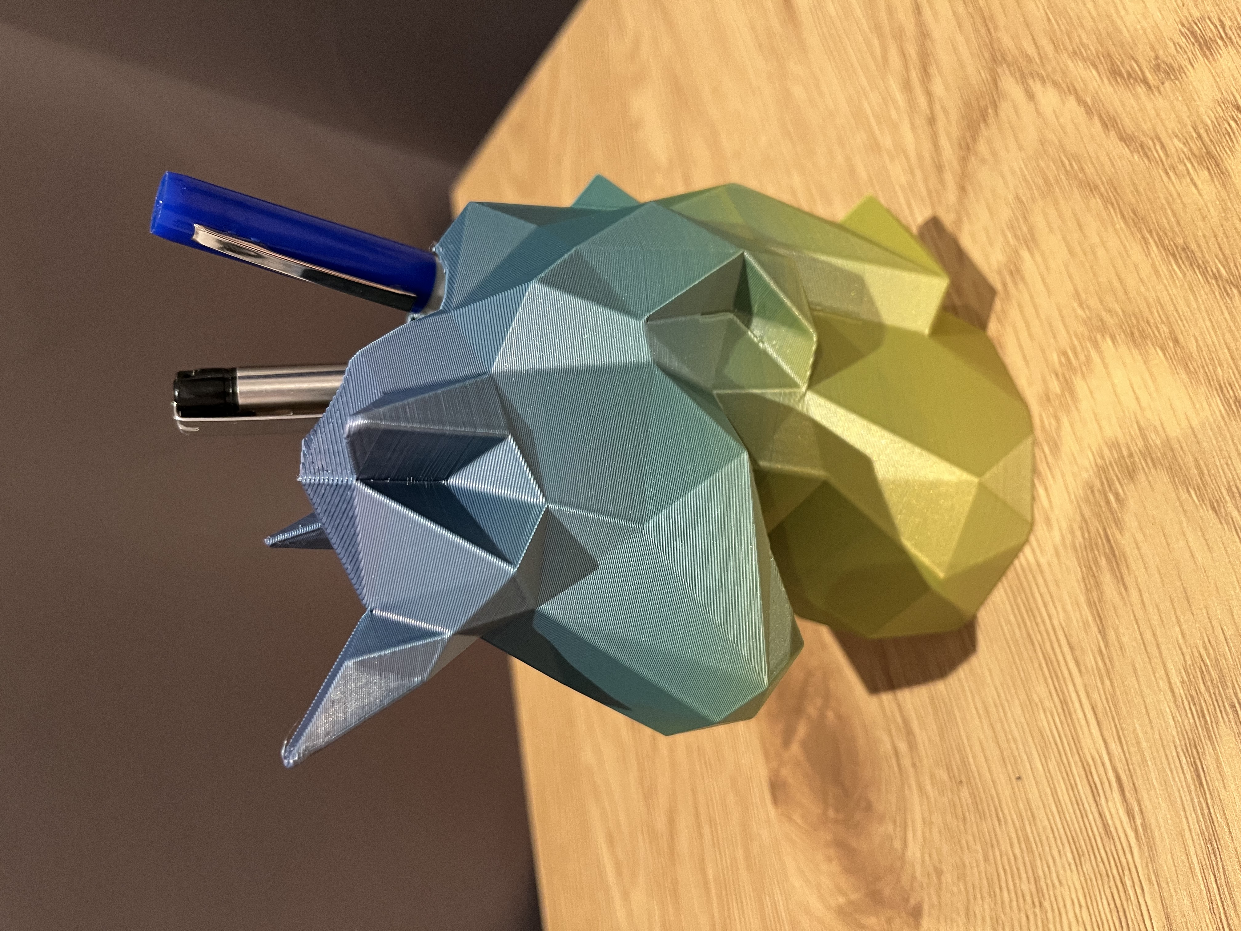 Poly unicorn pen holder remix