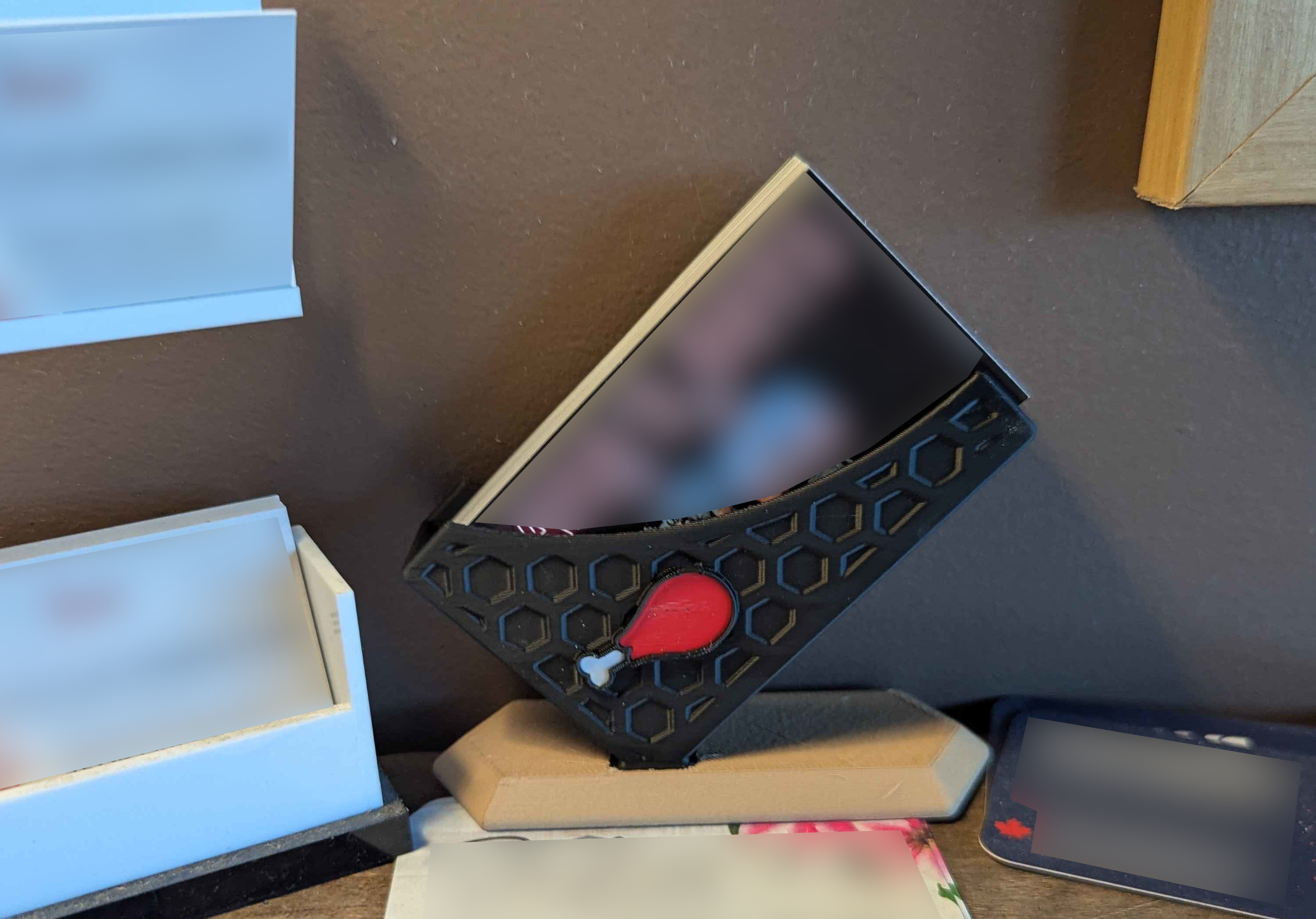Business card holder with chicken wing