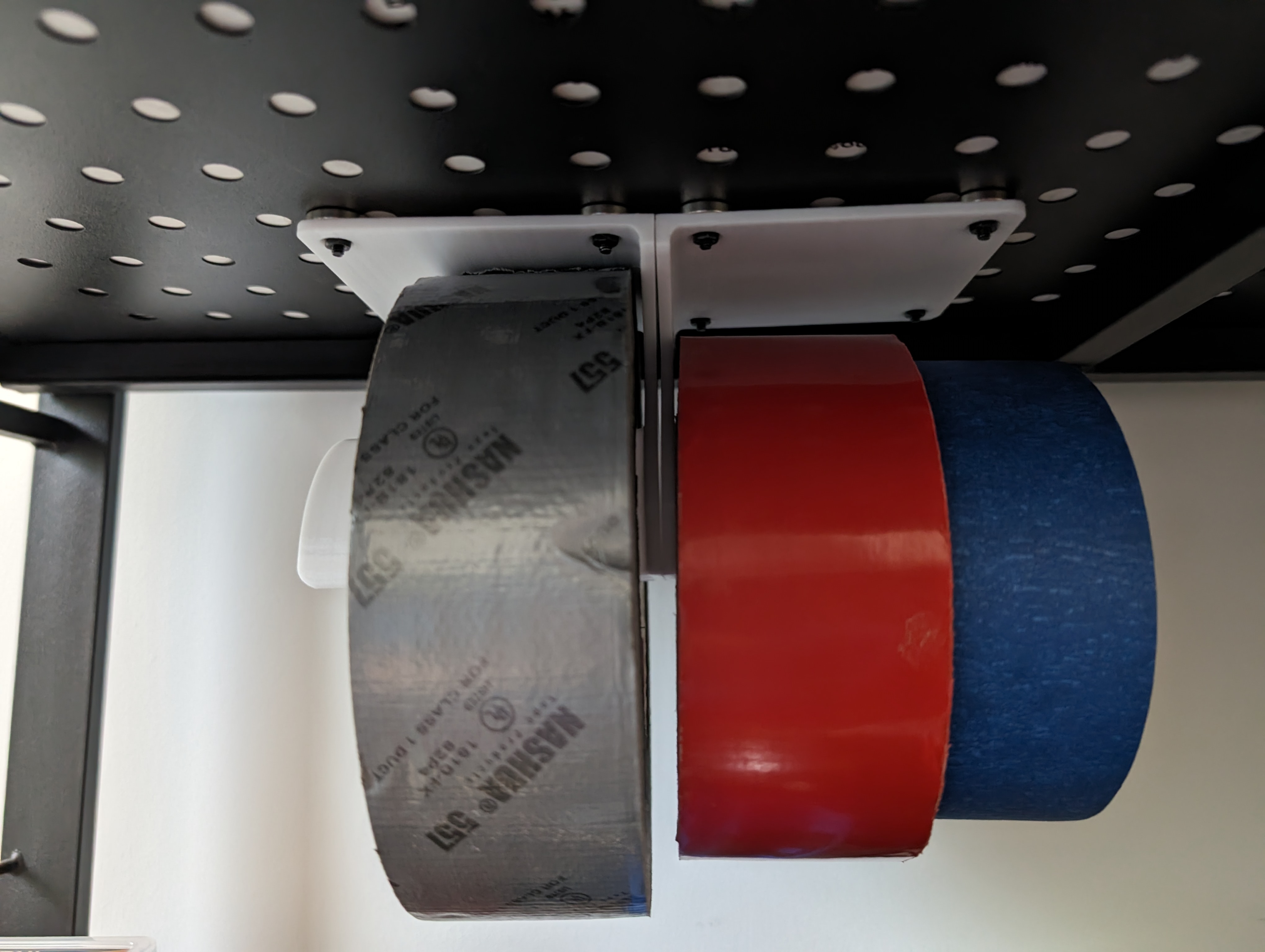 Top Mount Tape Holder por Hallowed Descargar modelo STL gratuito