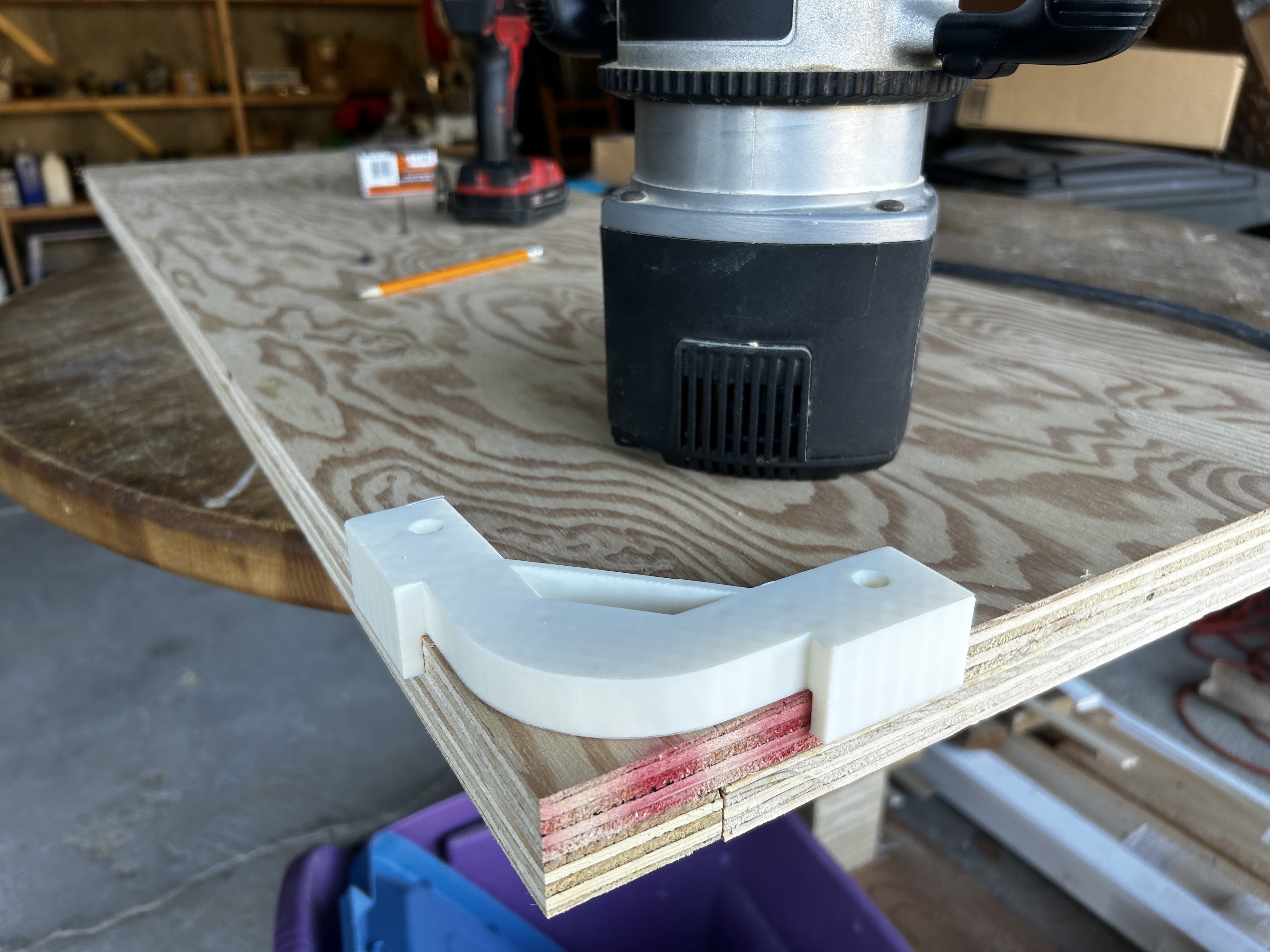 Woodworking jig - 2" rounded corner