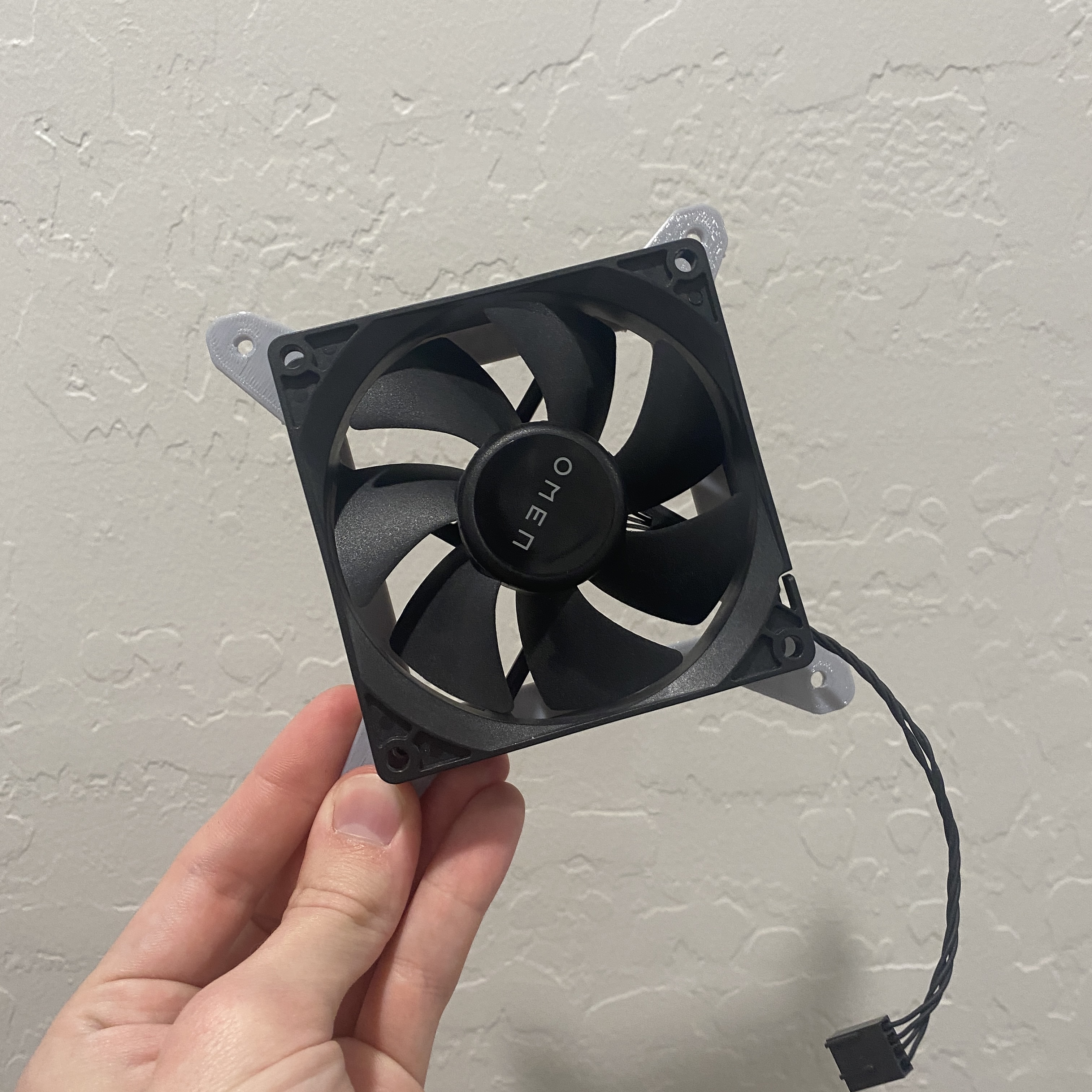 120mm to 92mm PC case fan adapter by Yams Download free STL model