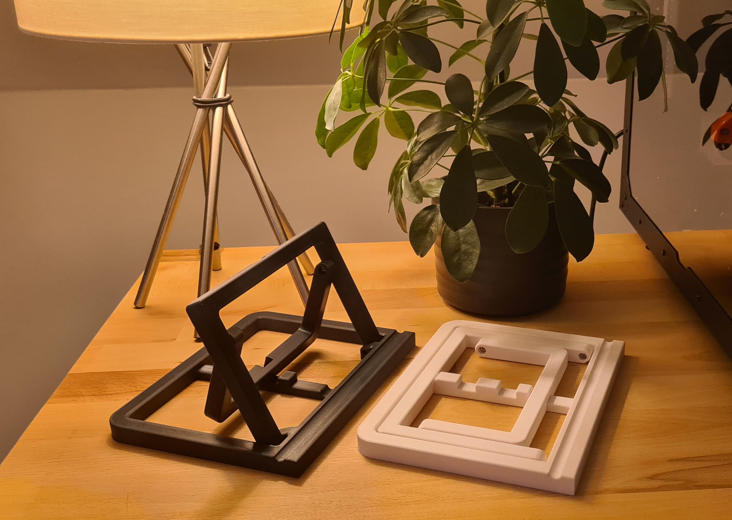 Miniatura 4 do modelo 3D Foldable Tablet Stand