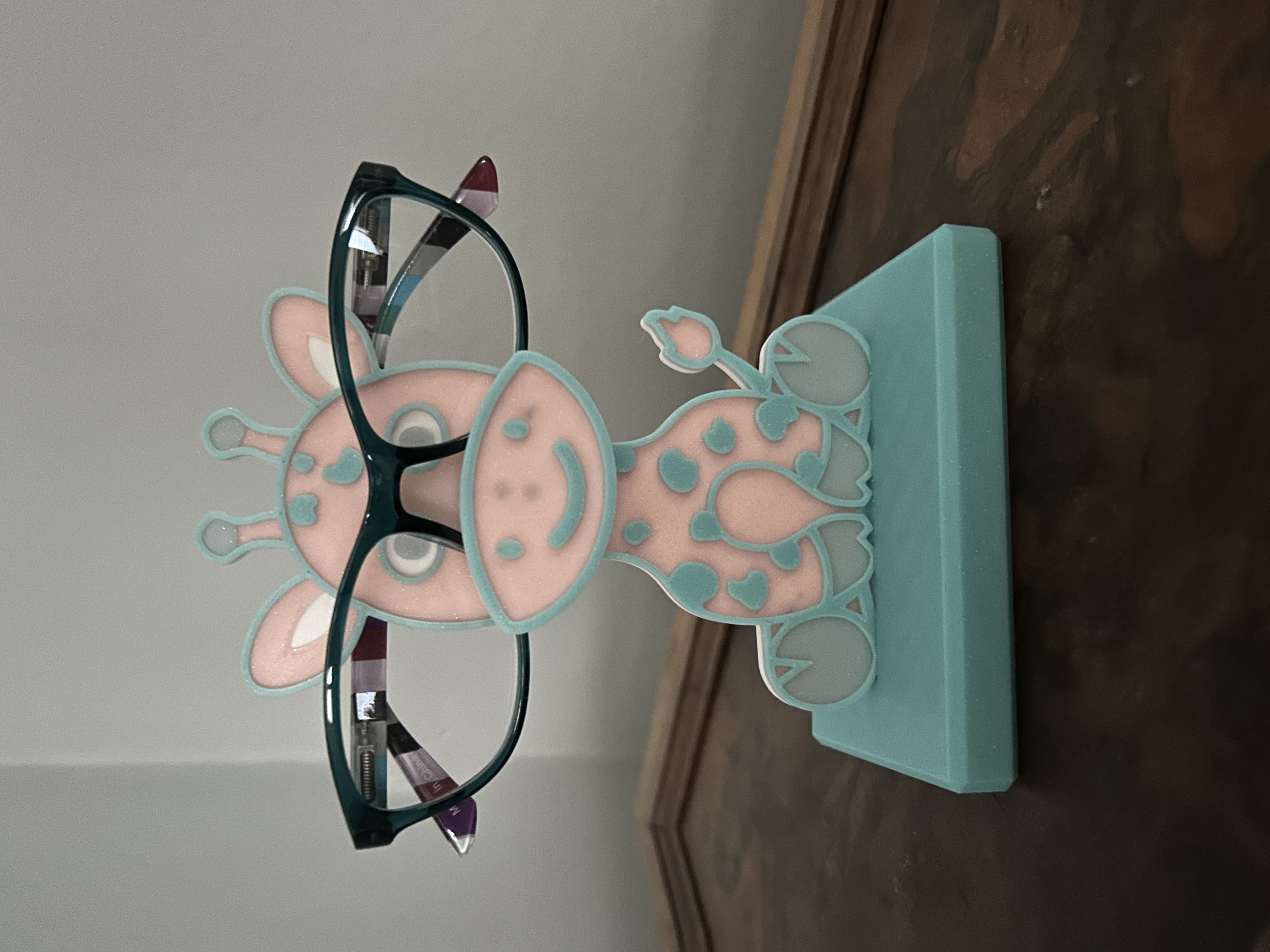 Giraffe glasses Holder / Stand