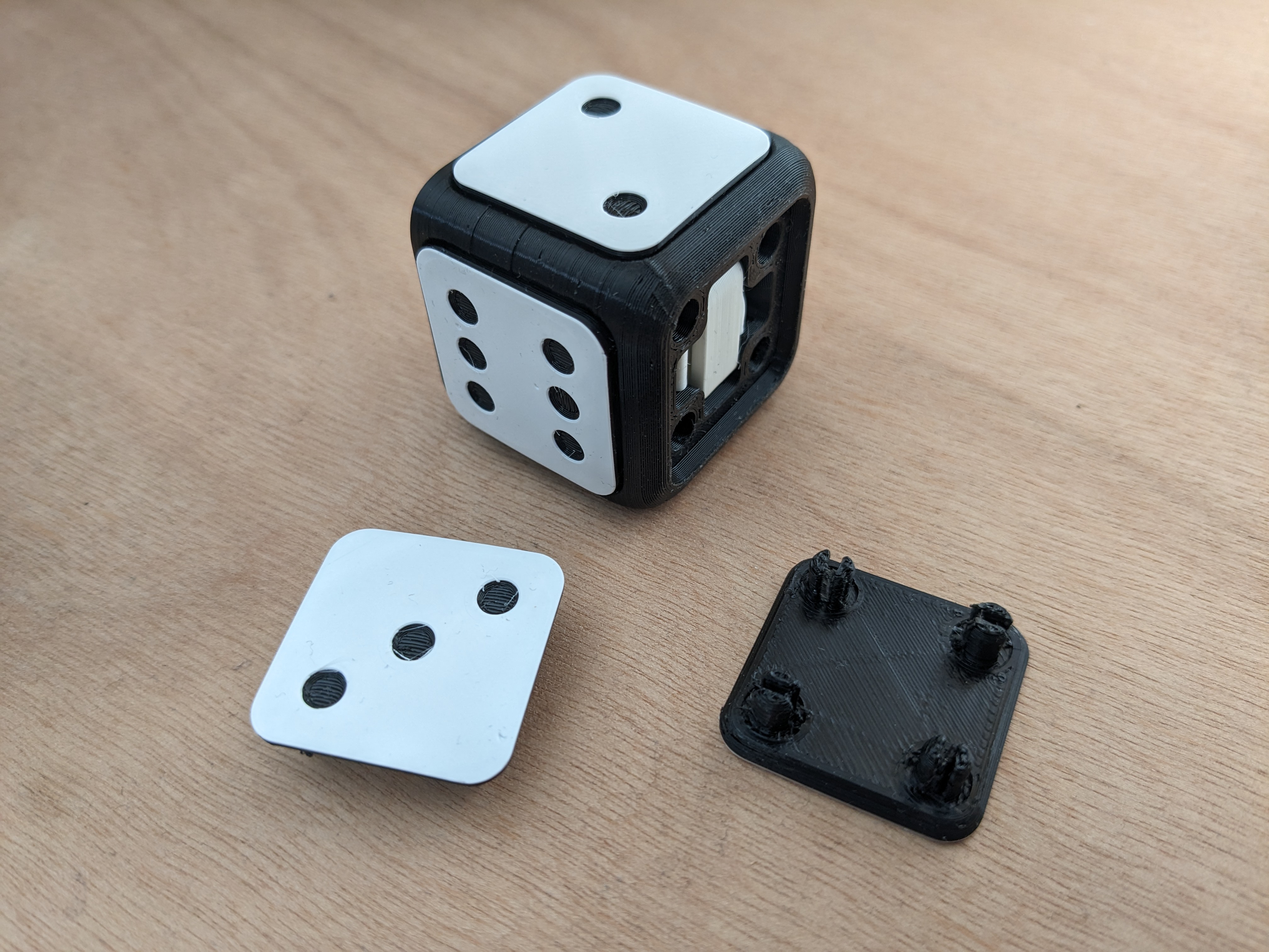 Customizable Cube - Dice