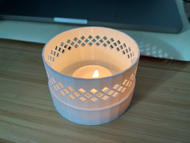 Round Tea Light Candle Holder