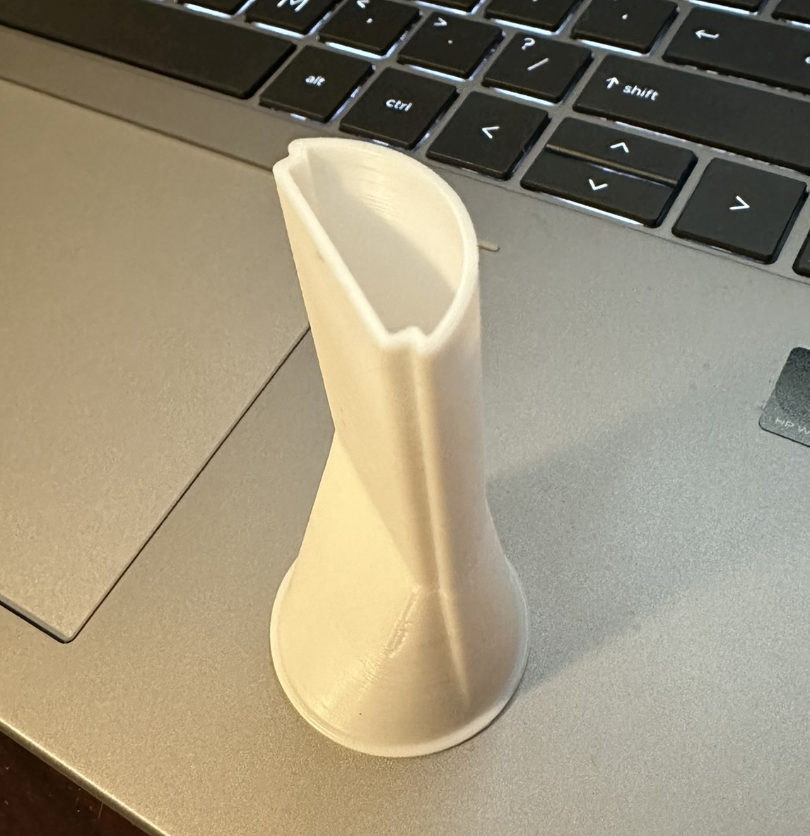 Trudeau Pepper Mill Funnel by Akinayr Download free STL model