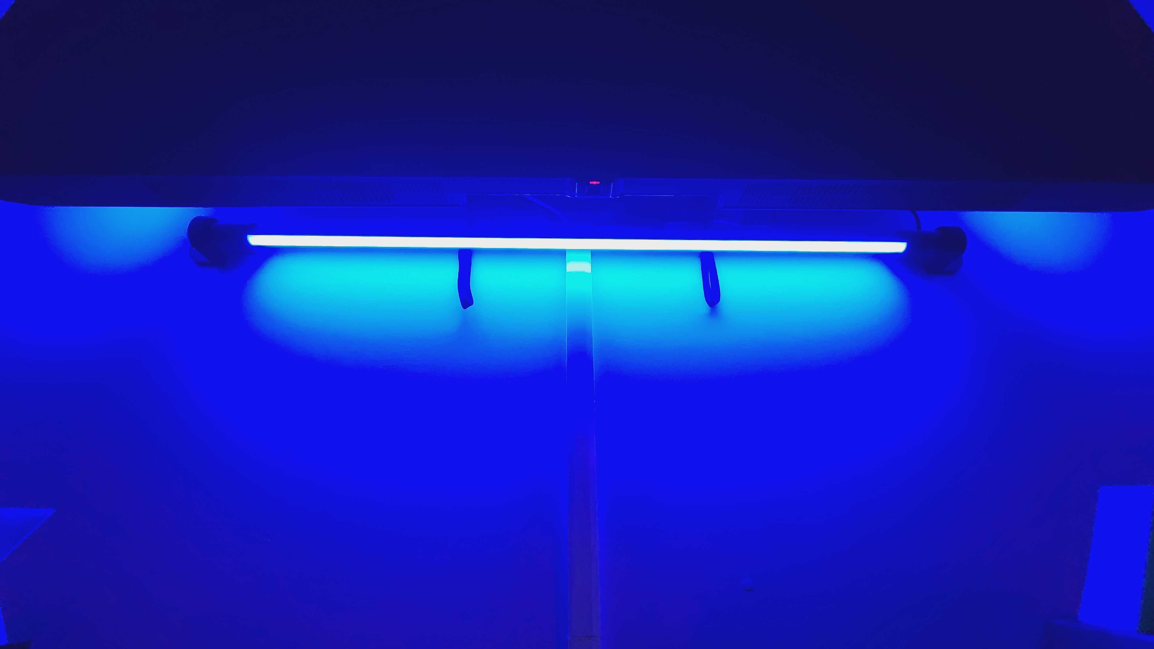 Philips Hue Play Gradient Light Tube Wall Mount