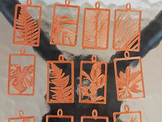 Leaf Earrings Square Design