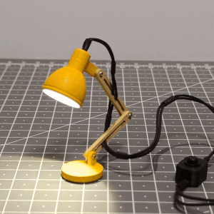 1/10 Scale Adjustable Desk Lamp
