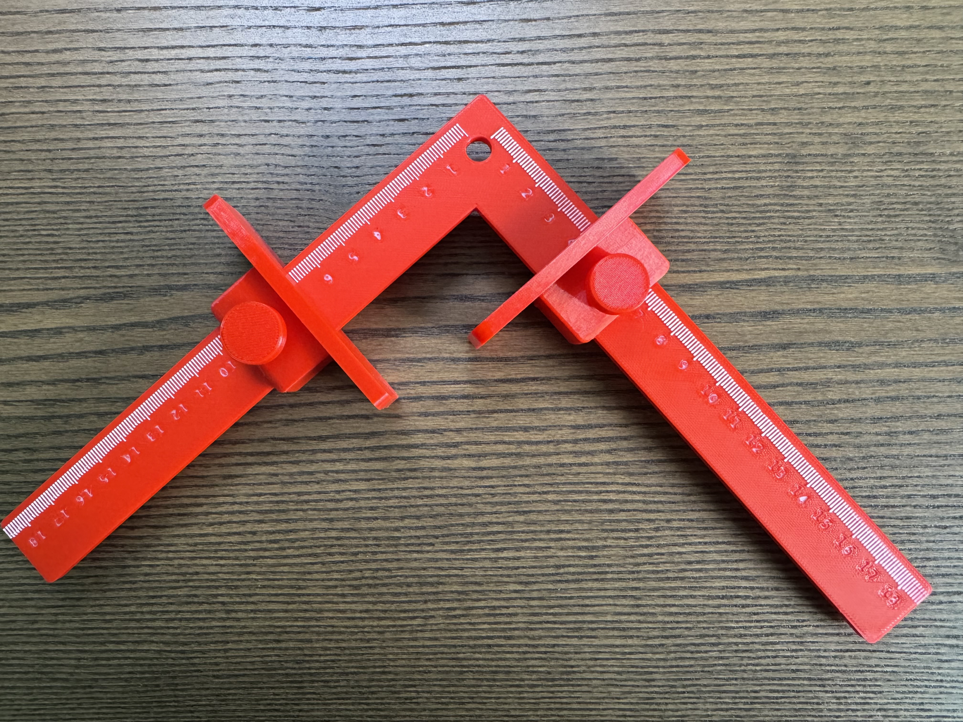 Miniatura 4 do modelo 3D Angle drill guide