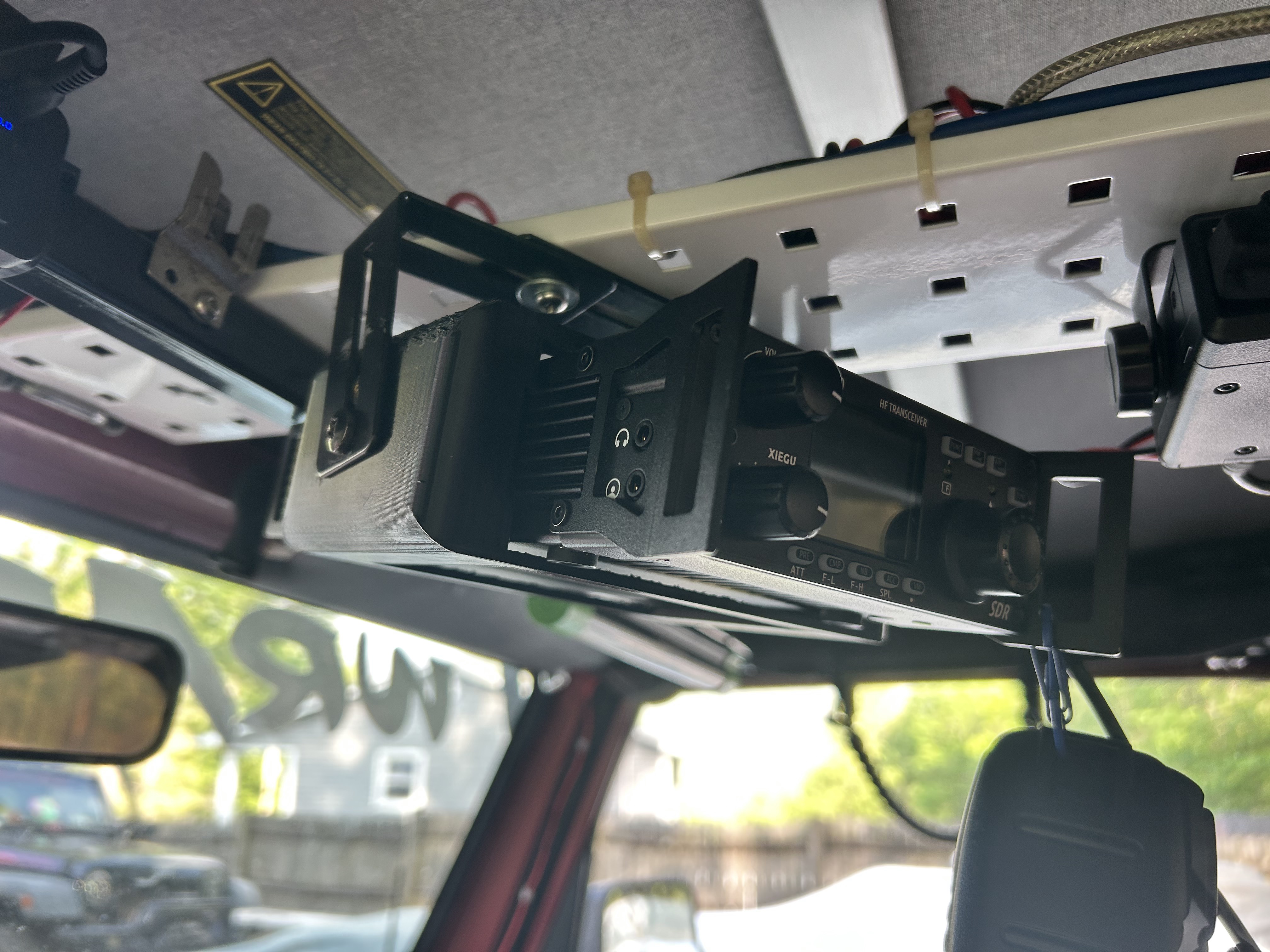 Xiegu G90 Mobile Mount Box