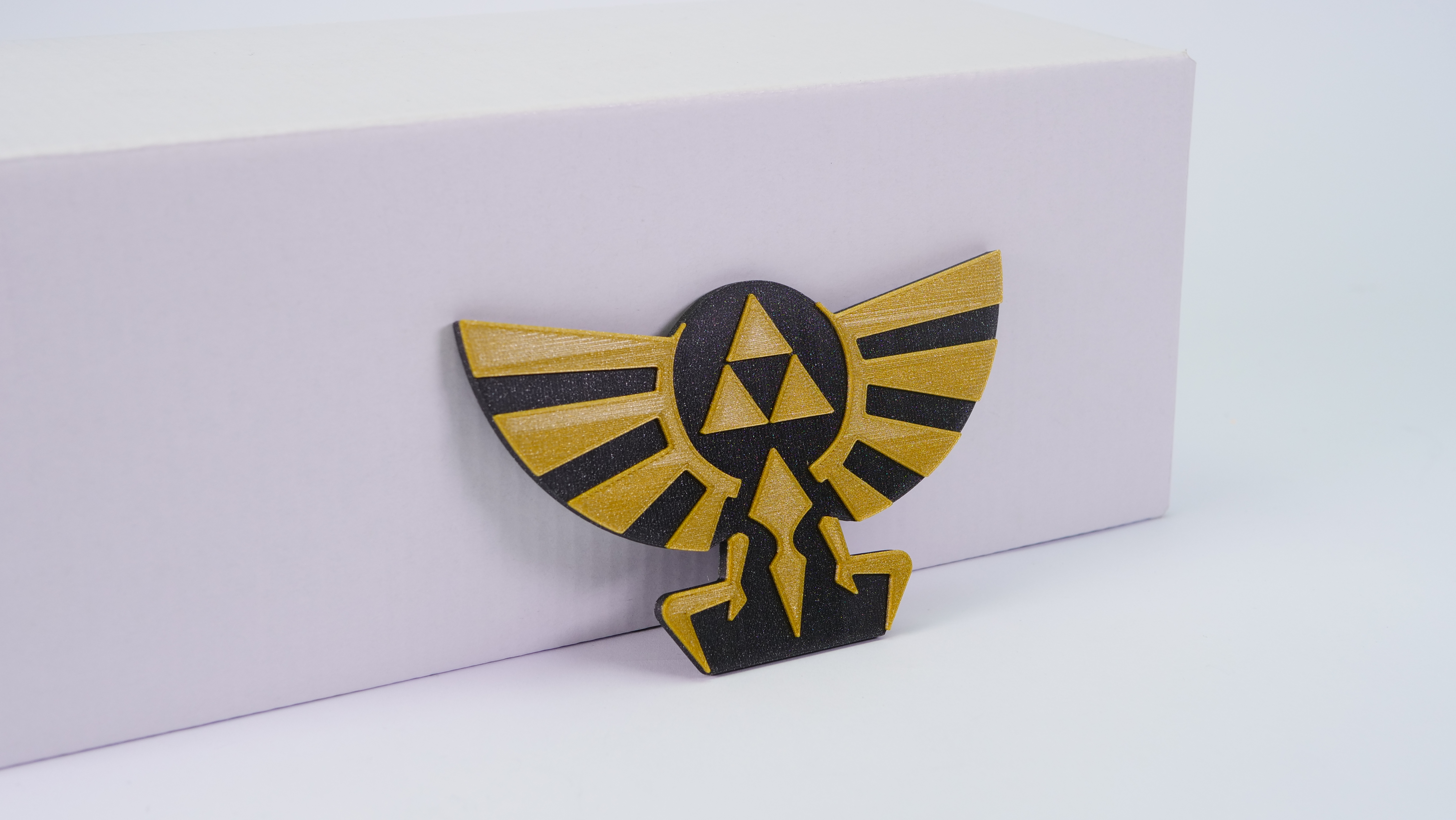 Zelda Hyrule Crest Magnet