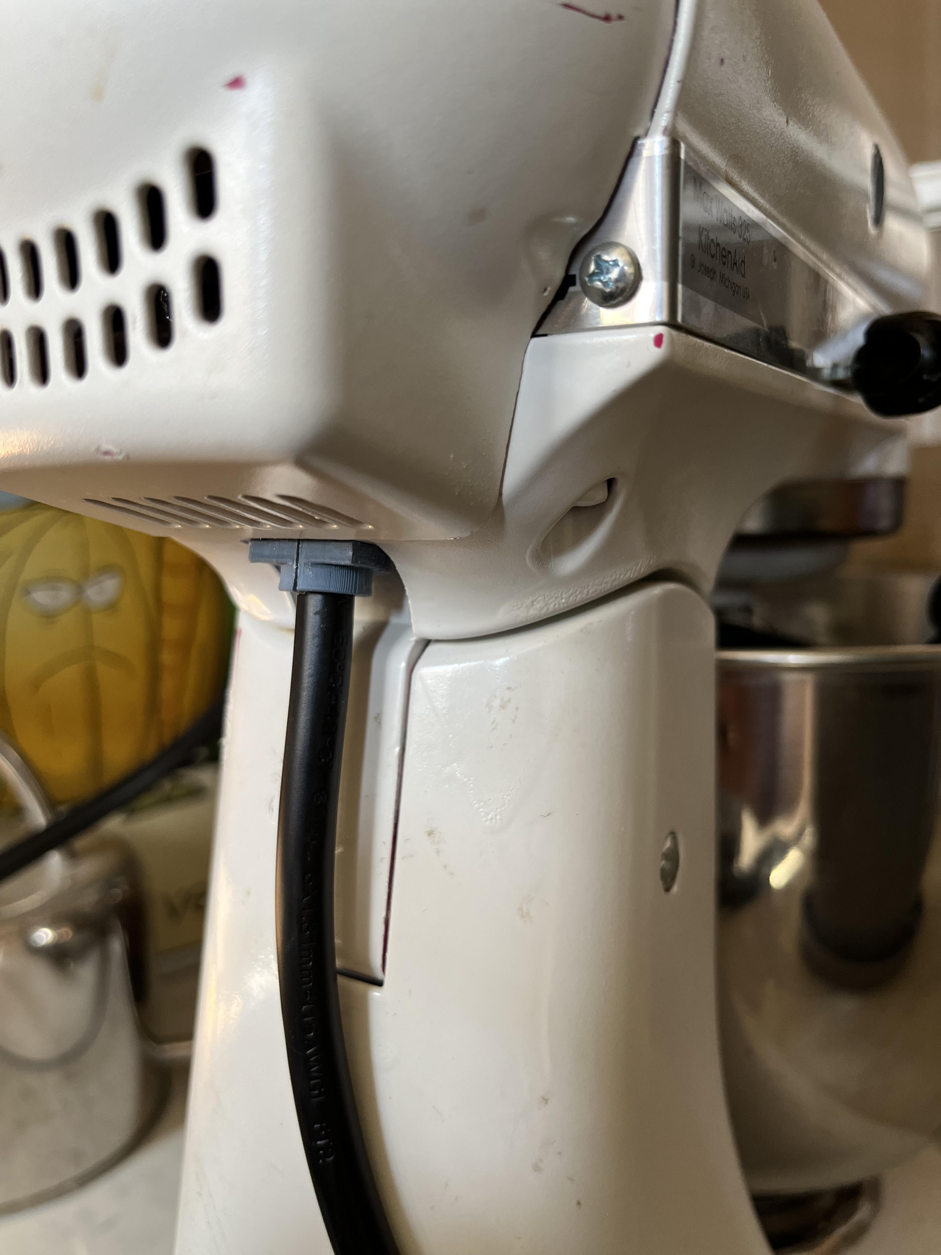 KitchenAid Artisan Cord Bushing by billee20 Download free STL model