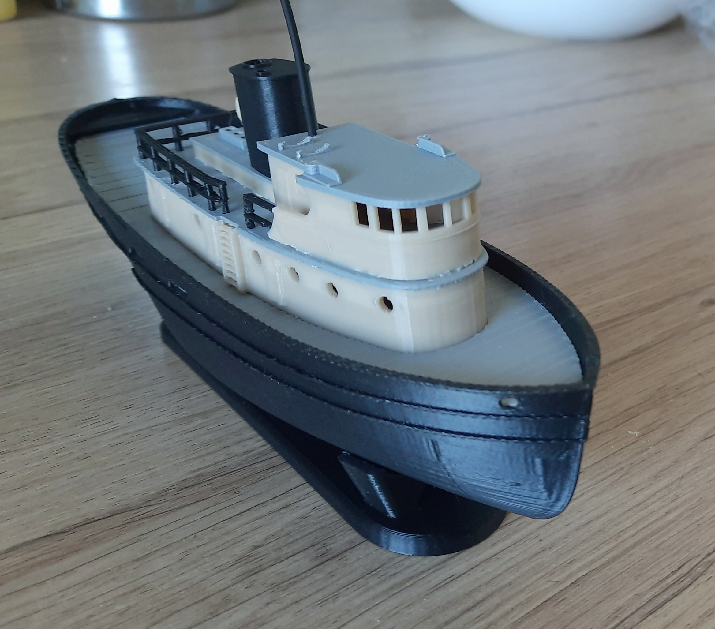 Old Tugboat — miniatura 7