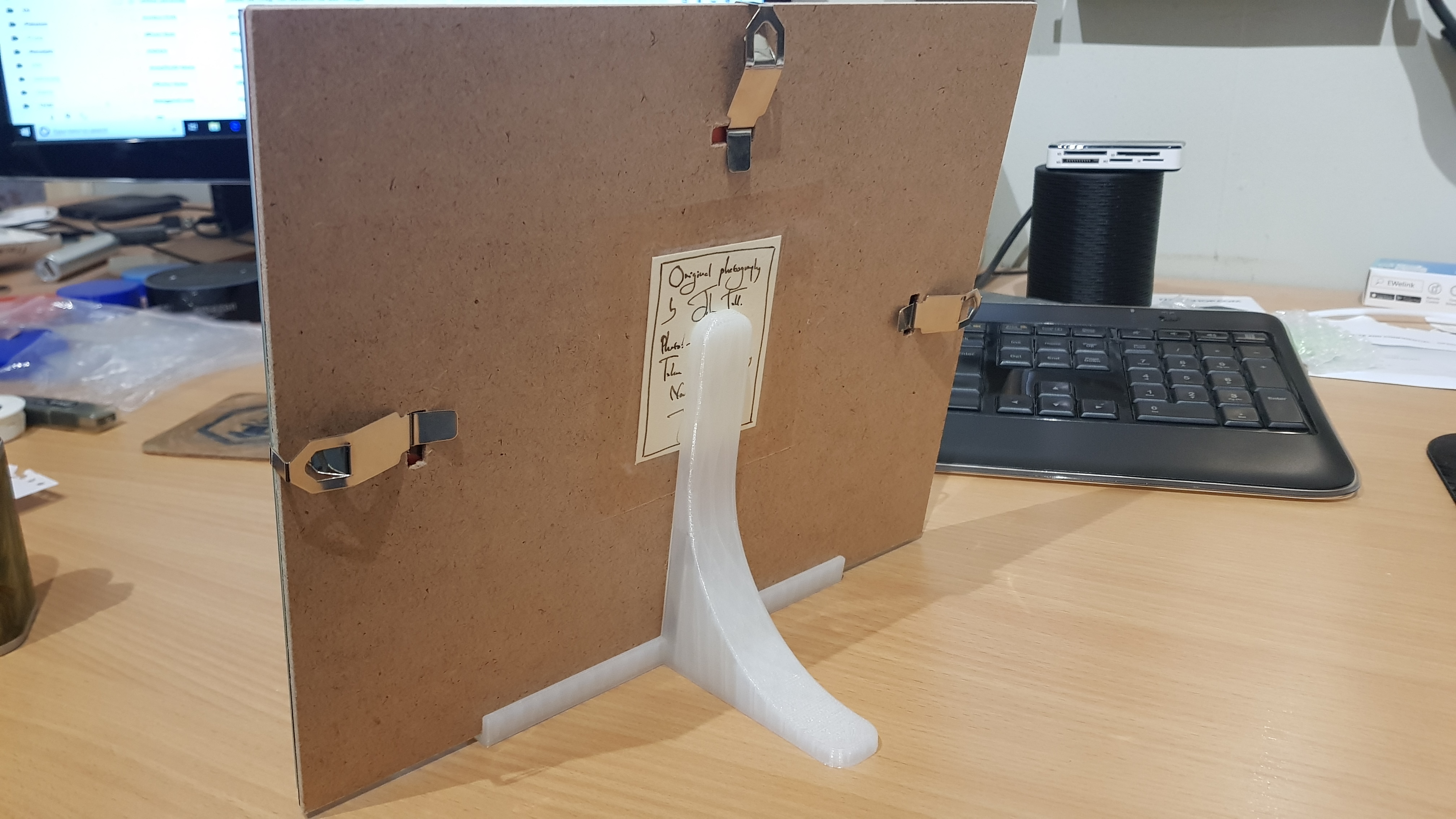 Miniatura 4 do modelo 3D Picture Frame Stand