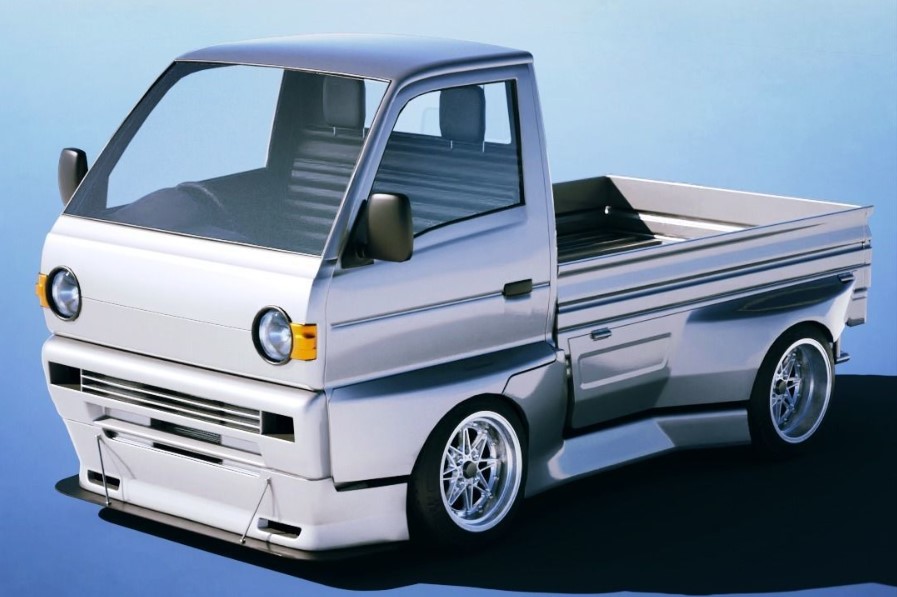 Suzuki mini pickup truck [wide body]