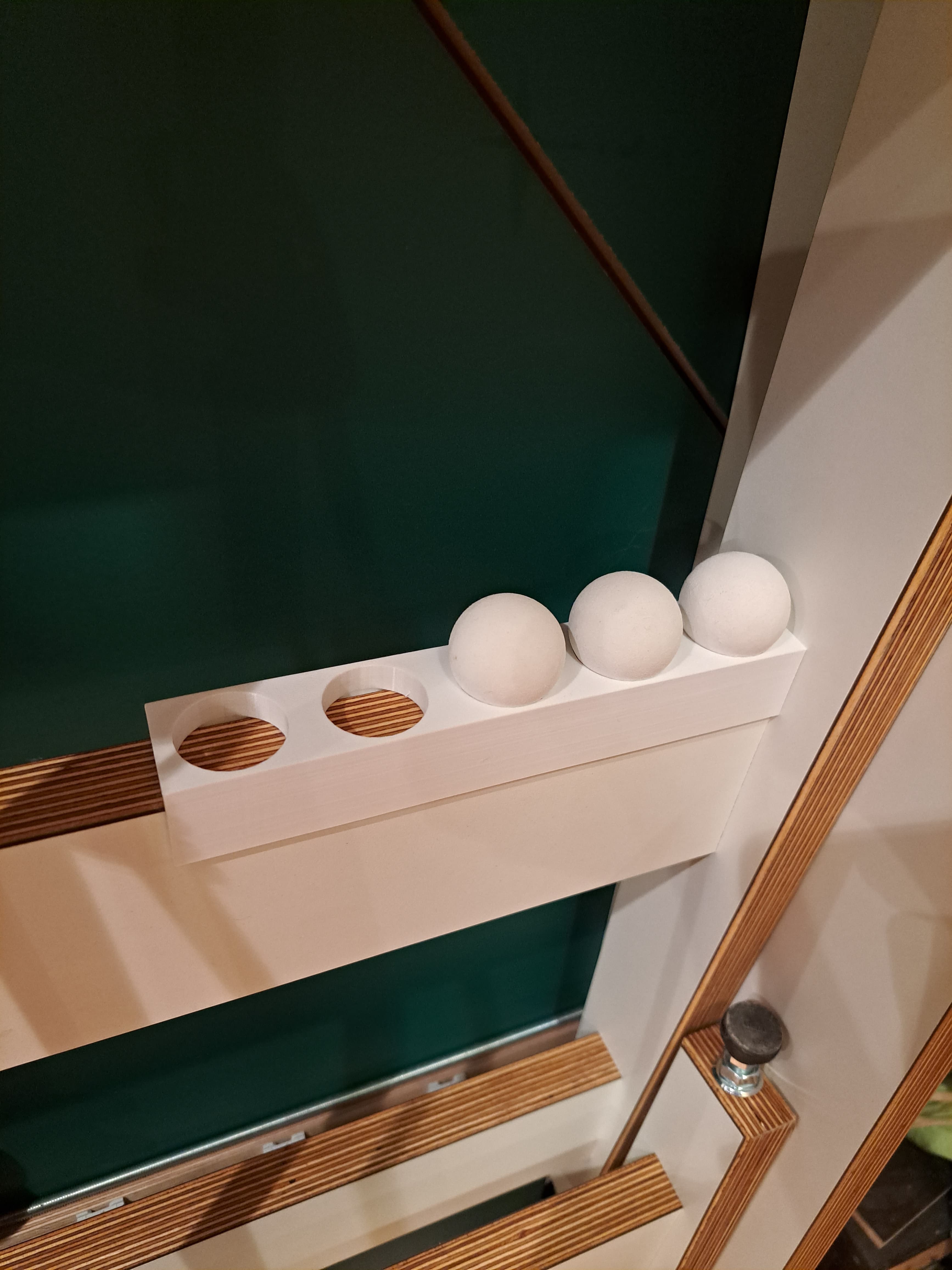 Foosball/Kicker 5 ball holder 28mm (fits Ullrich Compact legs)