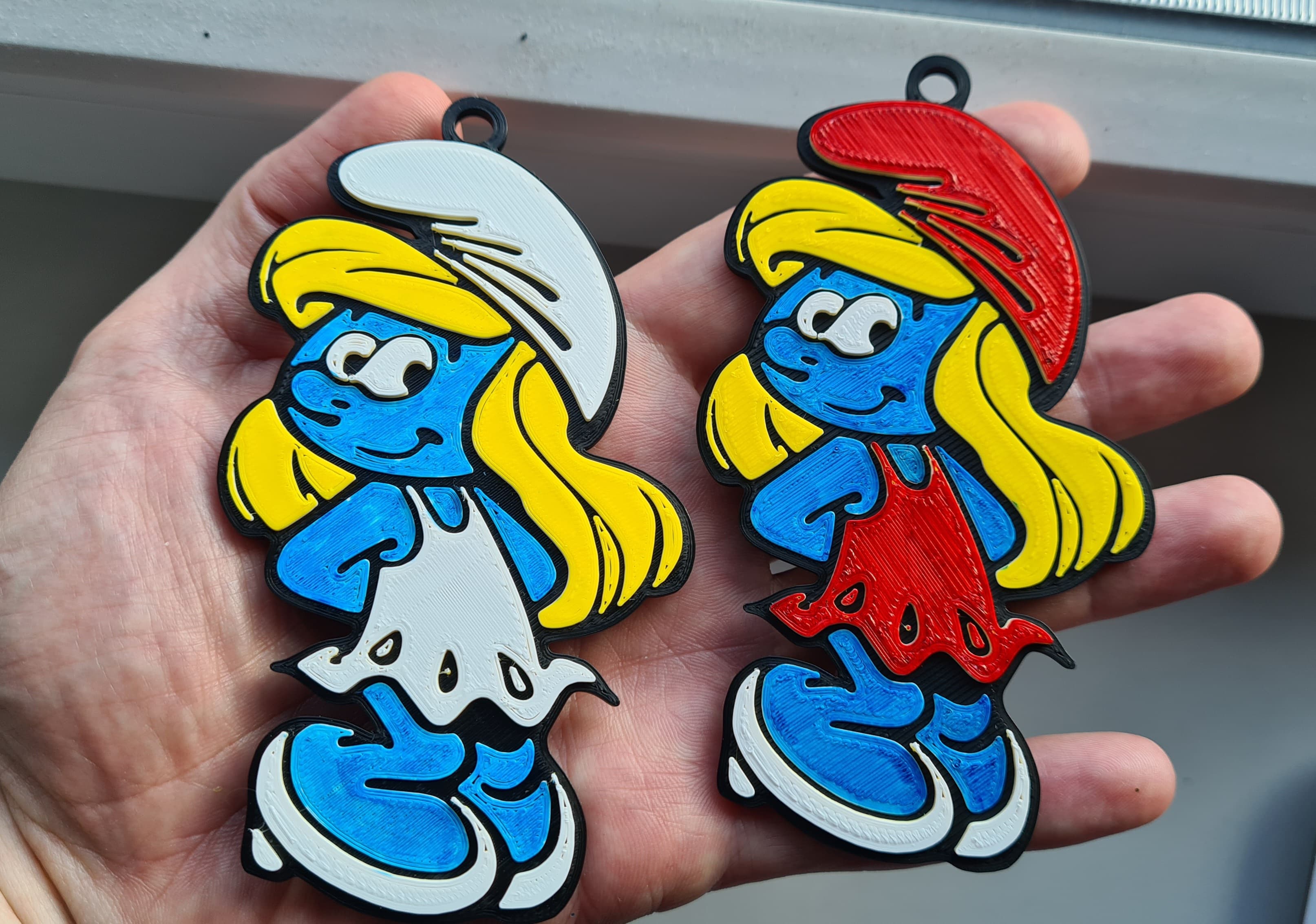 smurfette-layered-keychan-by-super-25-download-free-stl-model