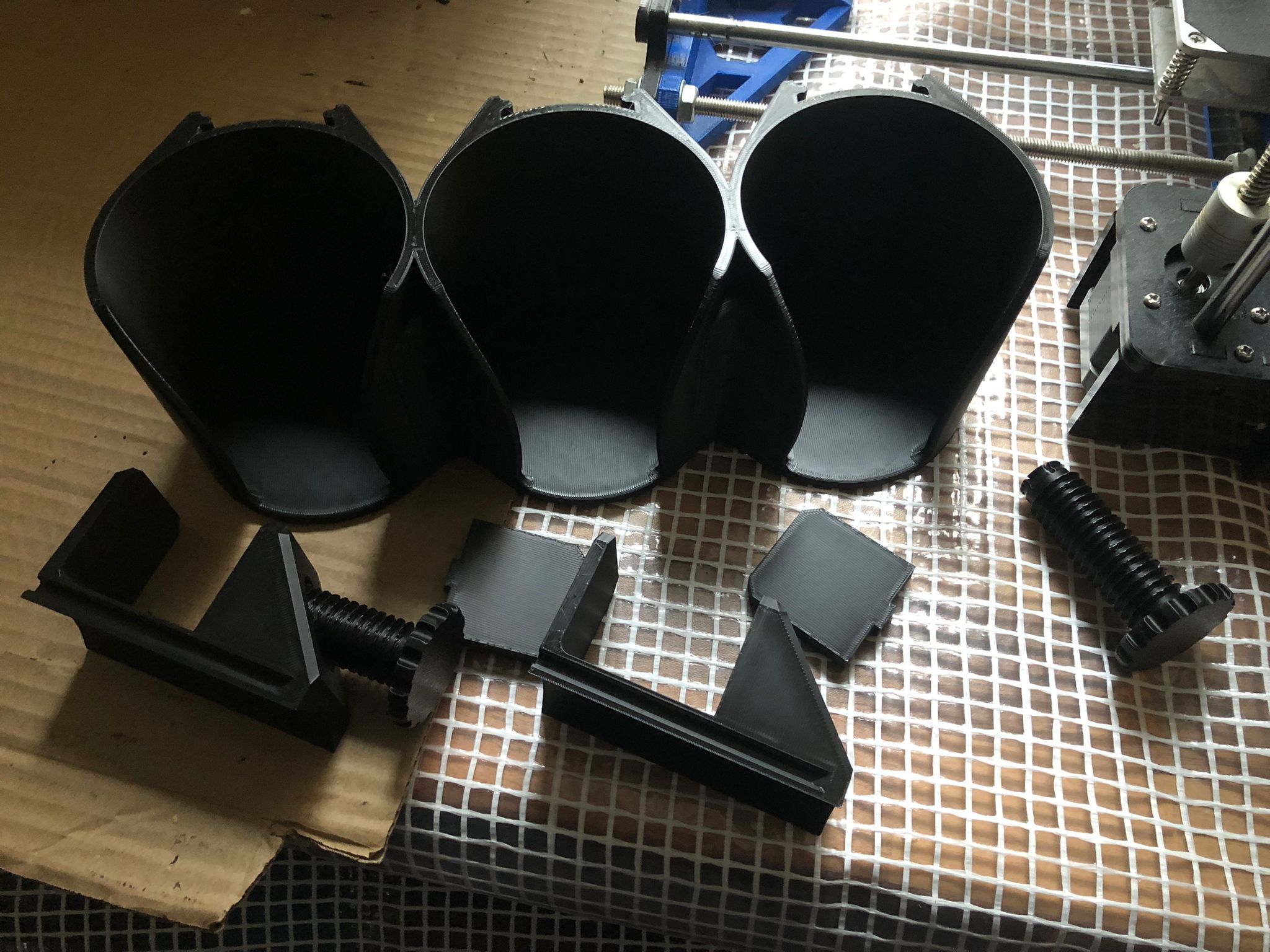 CupHolderX3 by Koschi Download free STL model