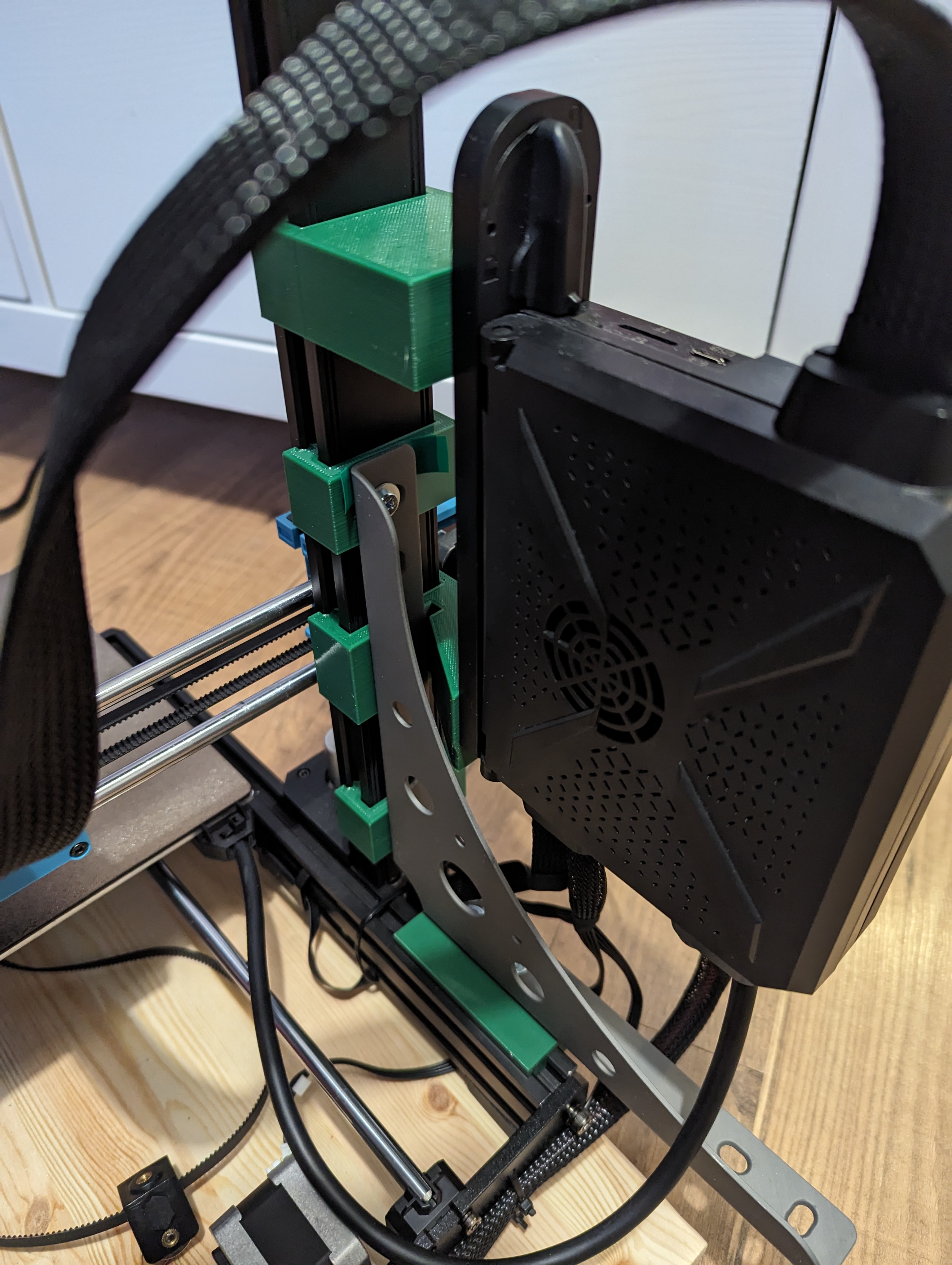 Sovol SV06 / SV06+ Brace Brackets for a sturdy frame by Slablaadje 