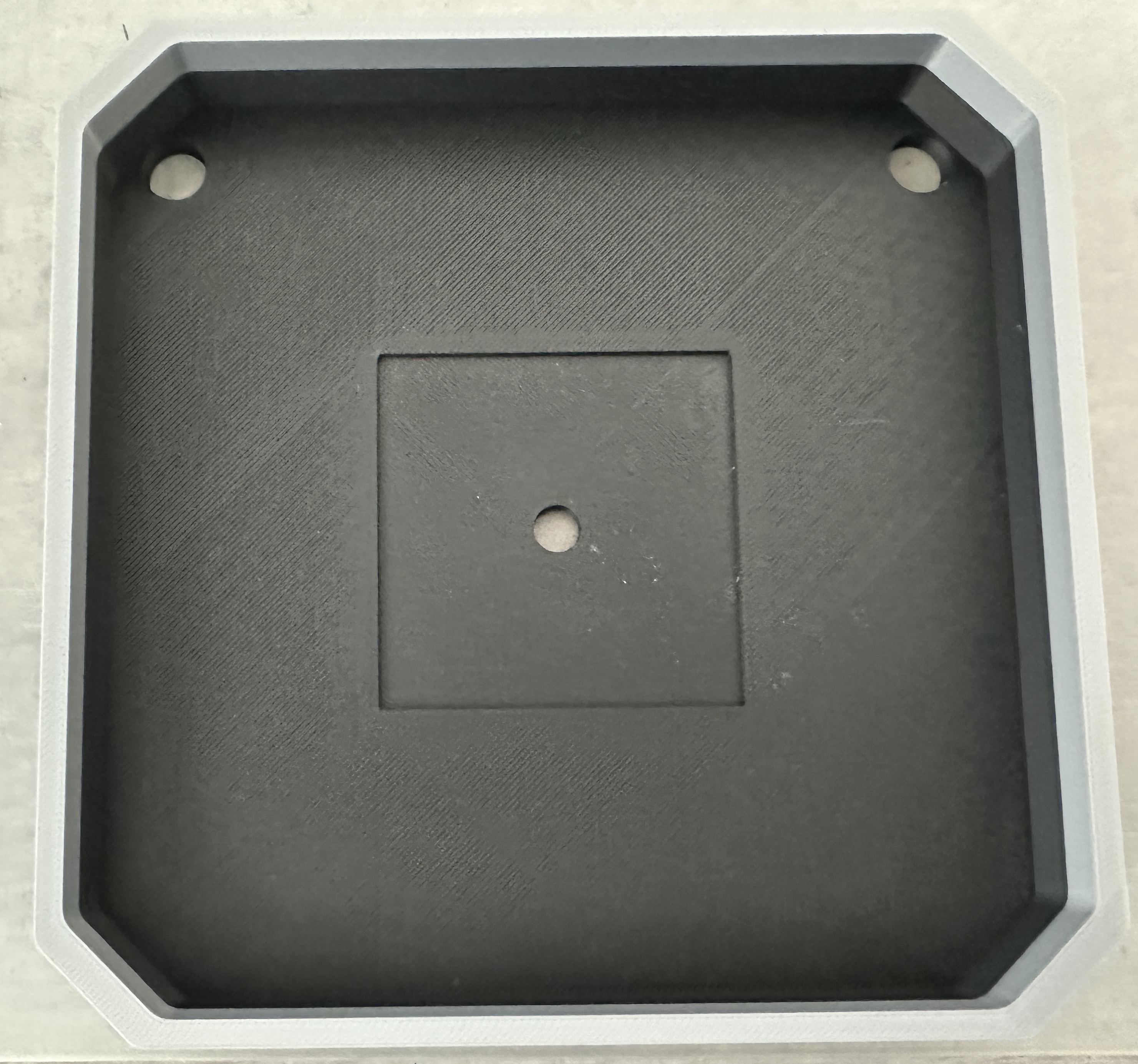 Improved Backplate for the Setting (Apple) clock by Lucasjhall