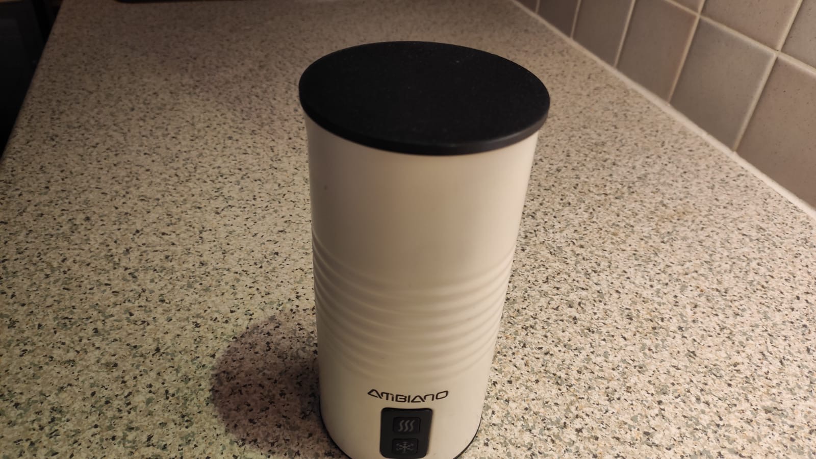 Milk Frother Lid by WalesJames Download free STL model