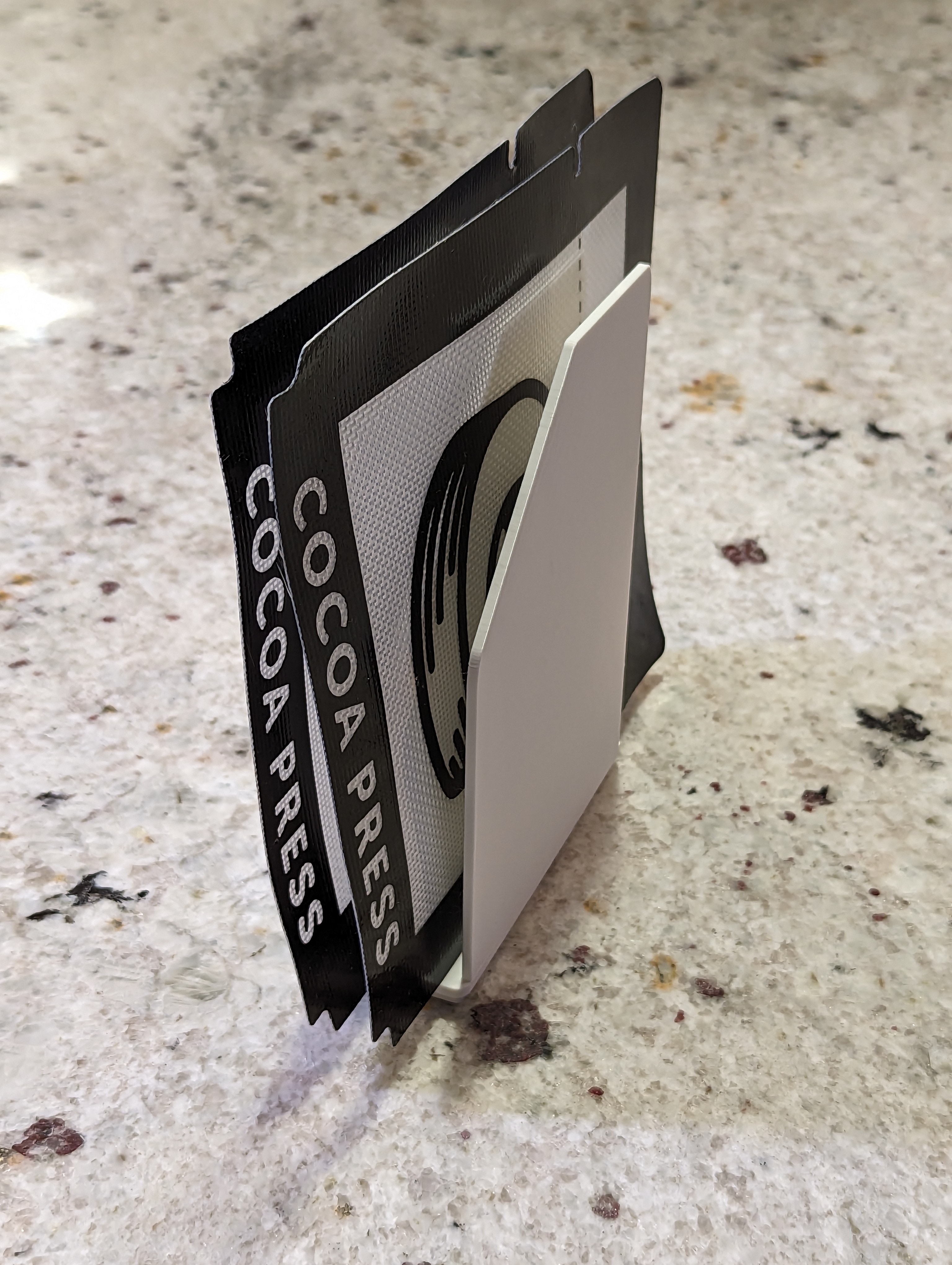 Cocoa Press Gridfinity Build Sheet Holder 3D model thumbnail