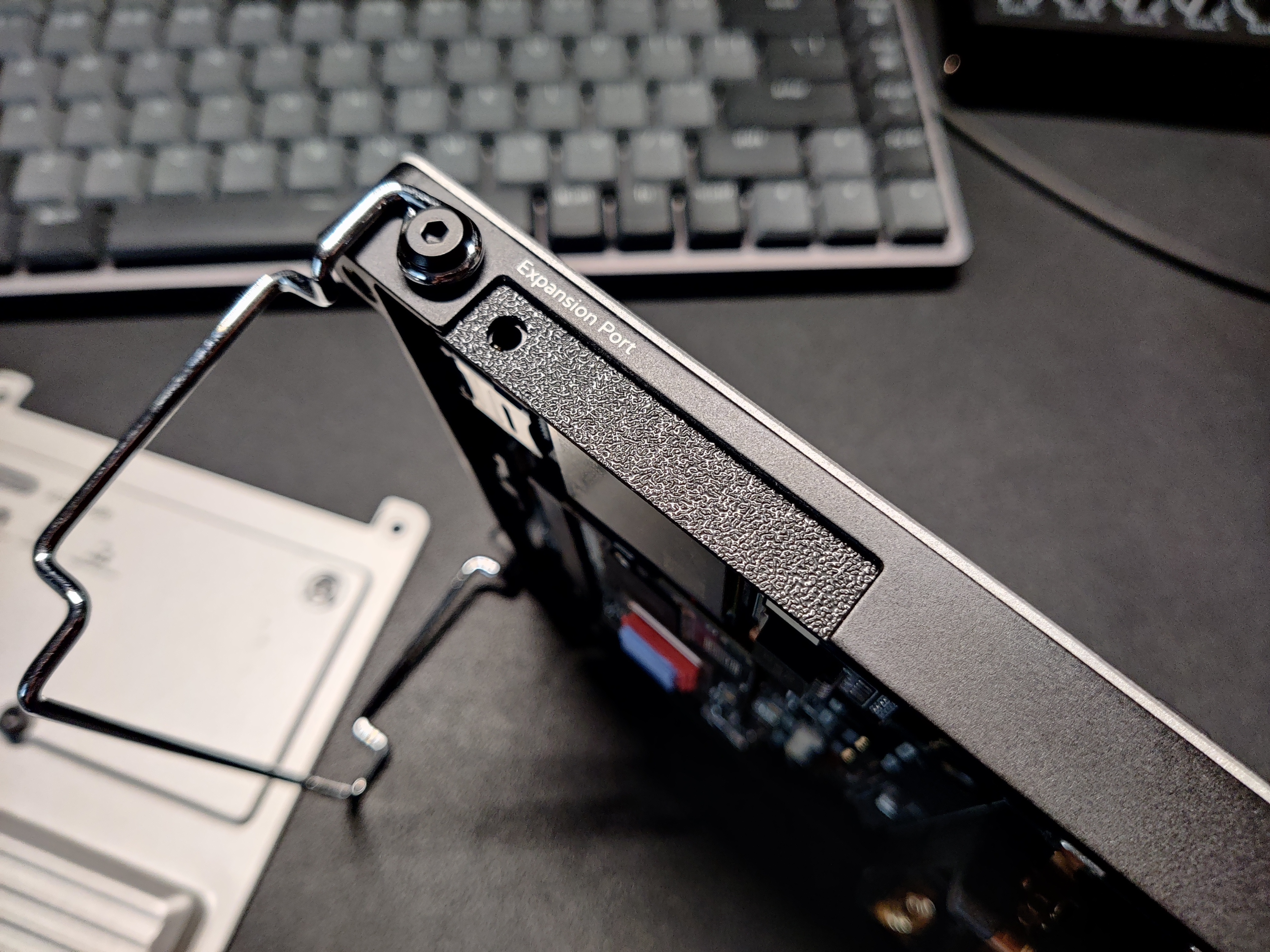Clockwork Pi uConsole LTE/No LTE side plate
