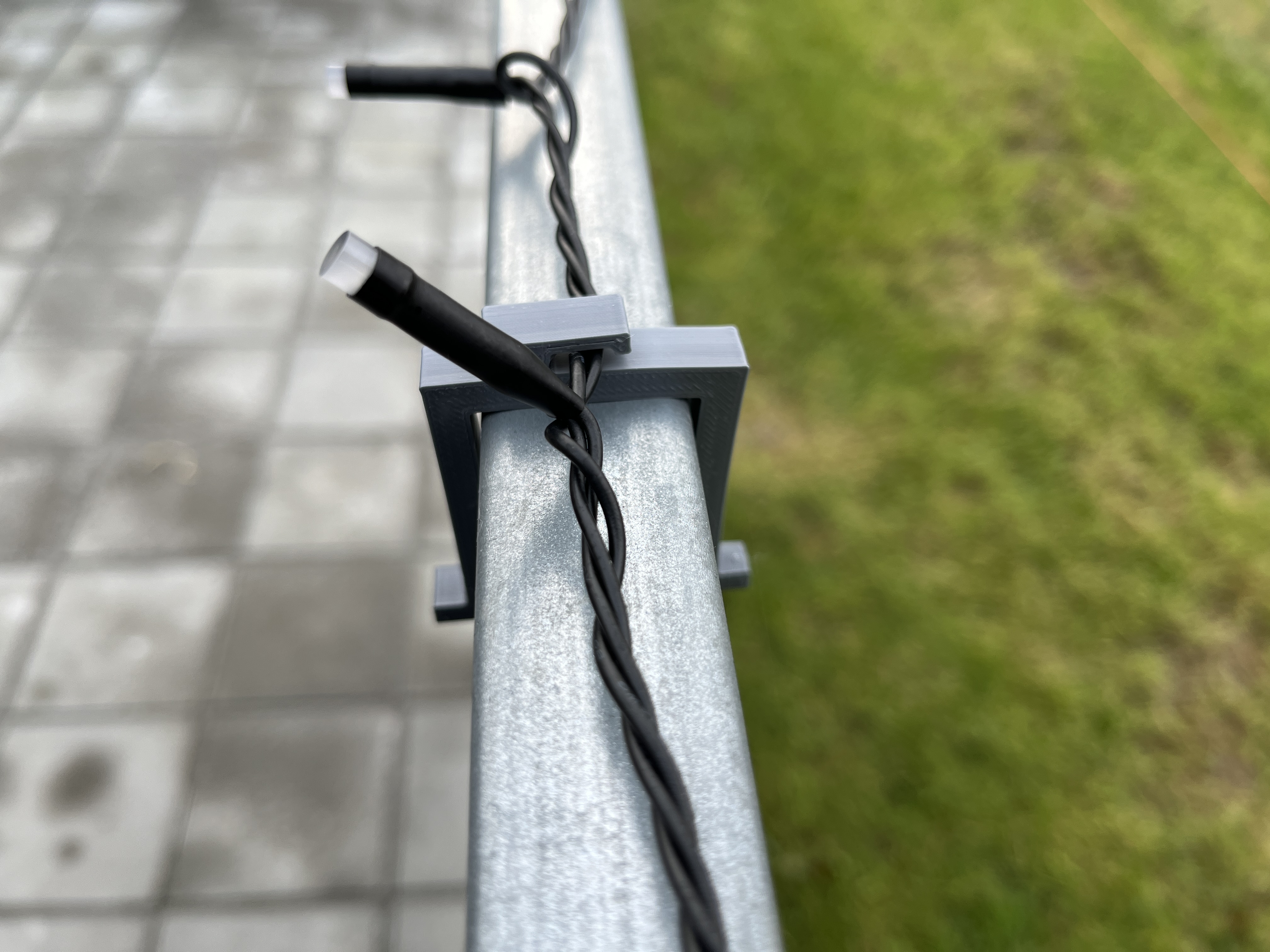 Philips Hue Festavia string lights Fence Clip