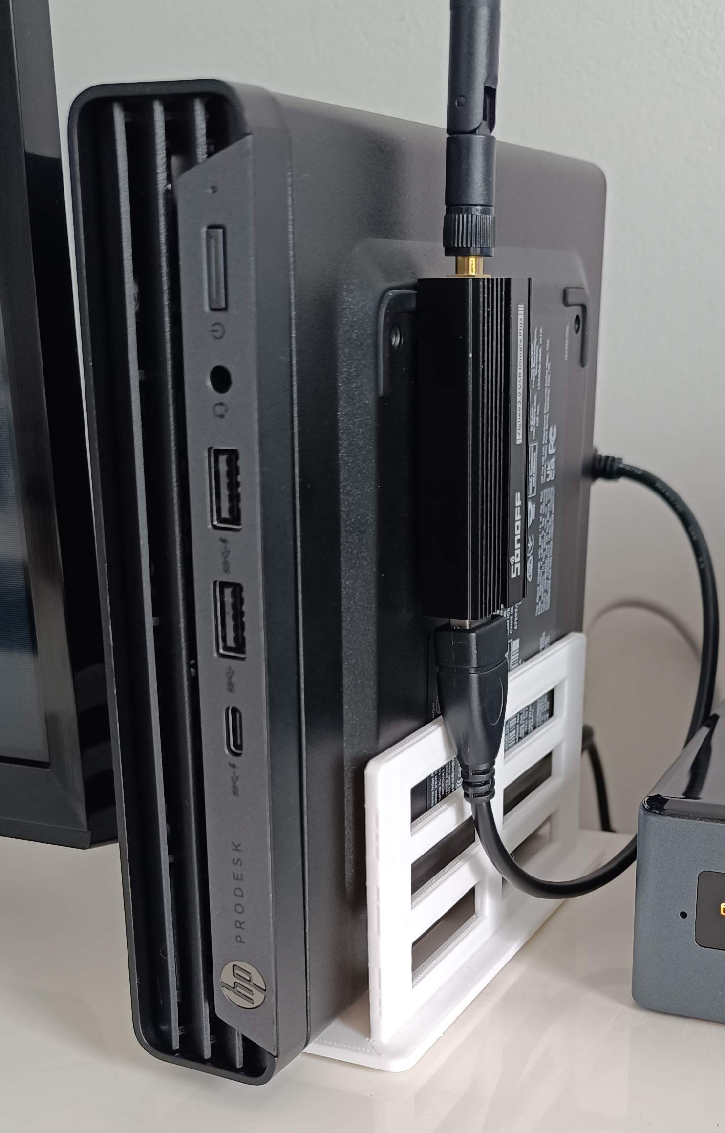 HP ProDesk G6 600 Stand