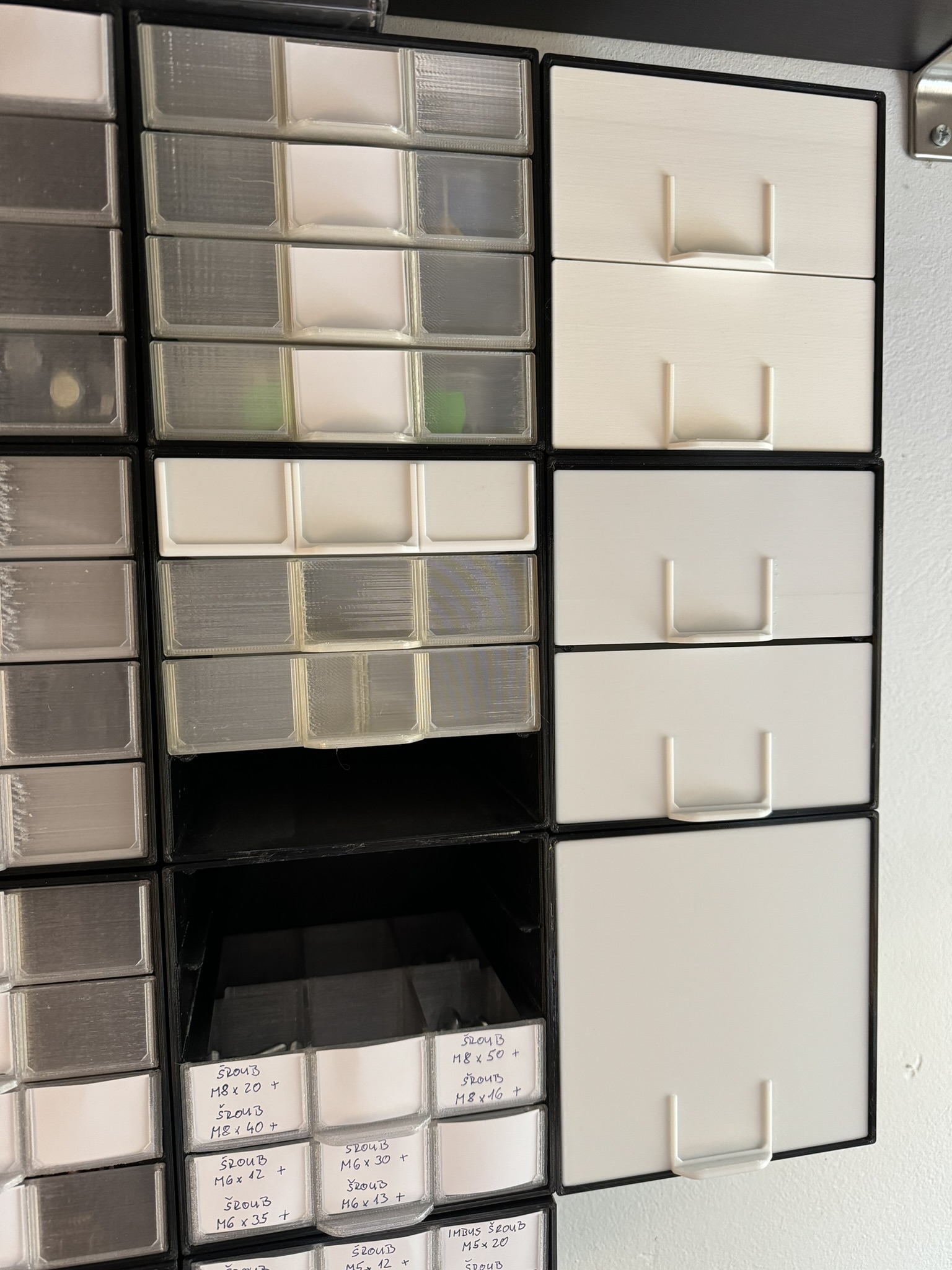 Boxes and drawers