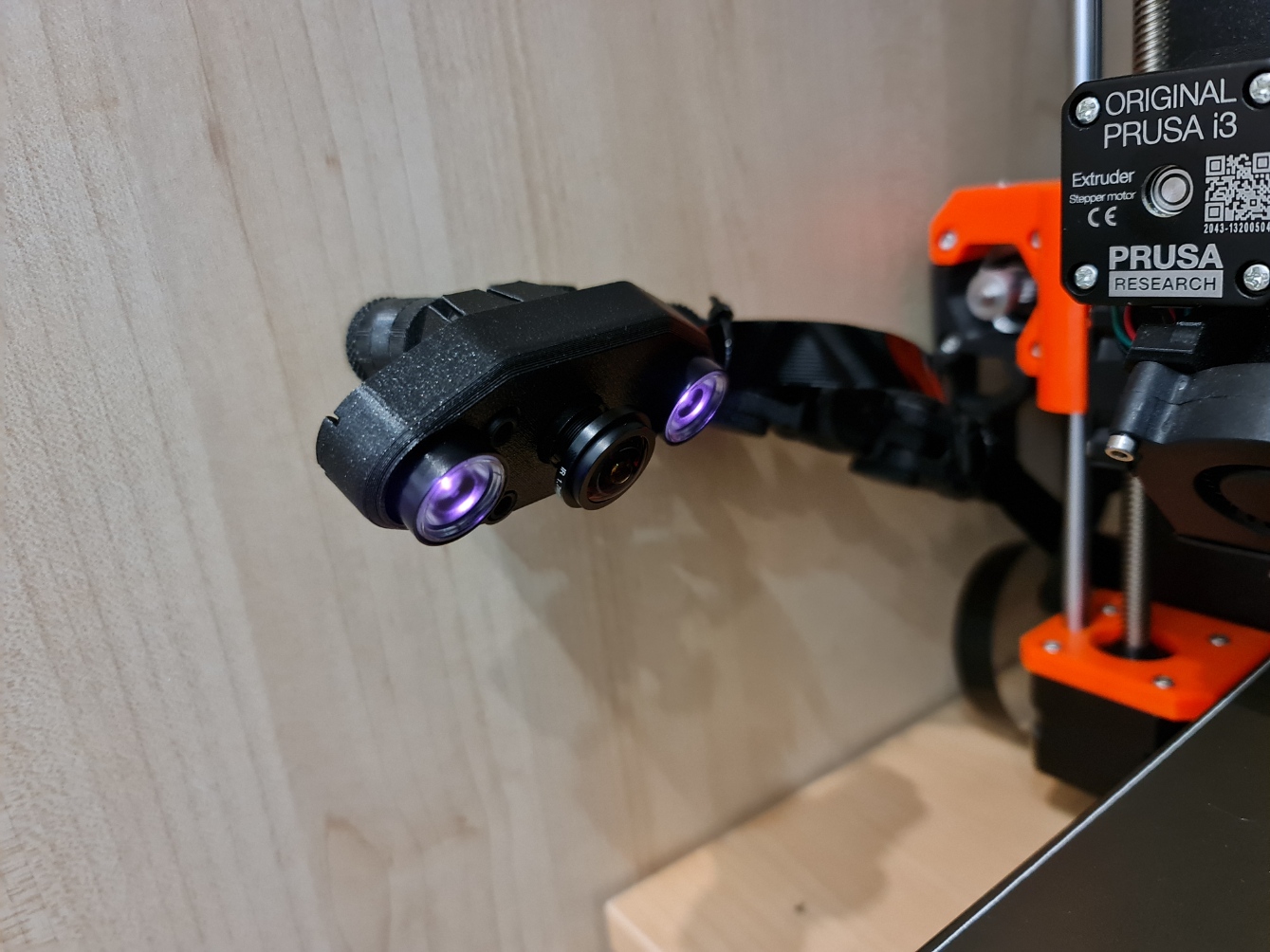 Miniatura 2 do modelo 3D Raspberry Pi Camera Mount for IR Camera