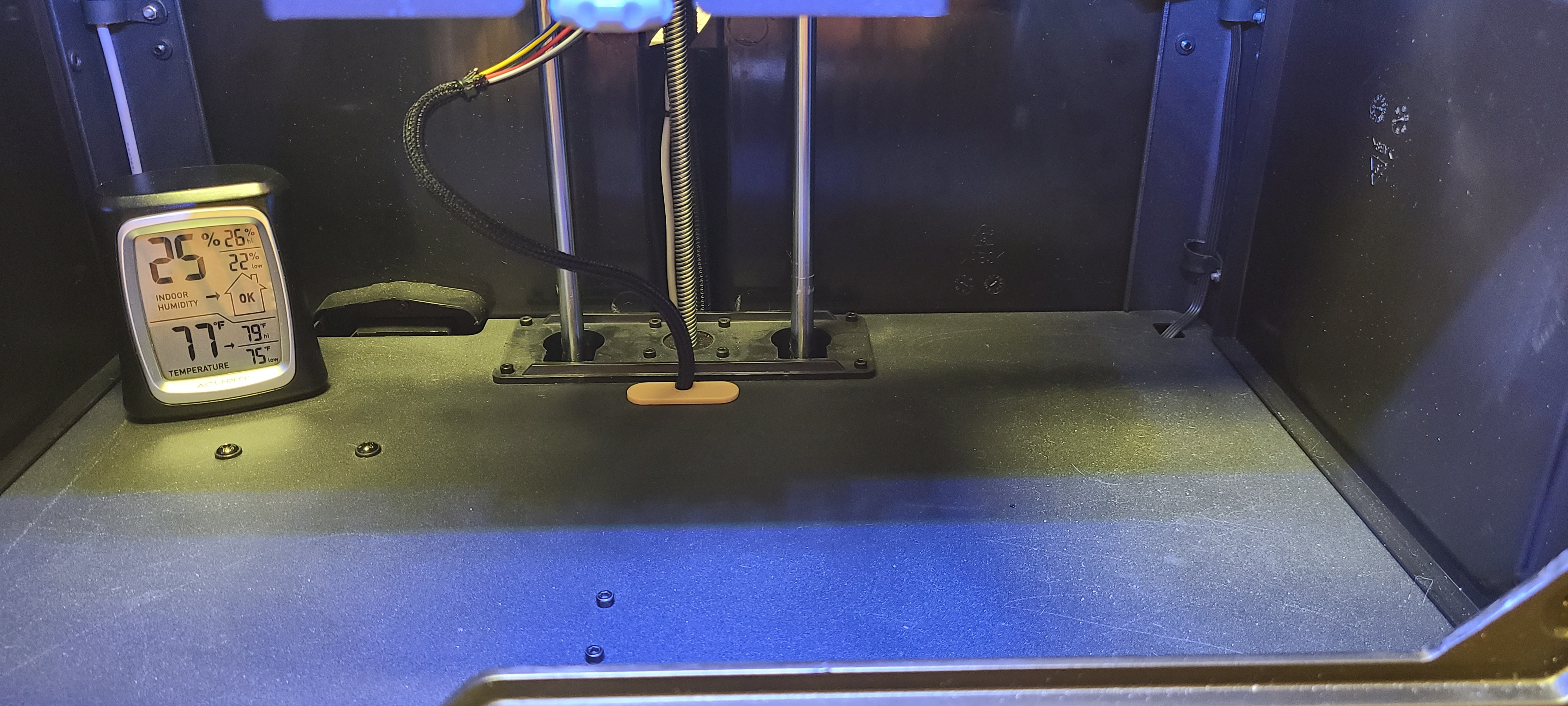 Miniatura 2 do modelo 3D Flashforge Creator Max Heated Bed Plug