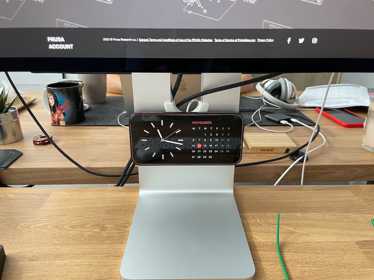 Apple MagSafe Studio Display