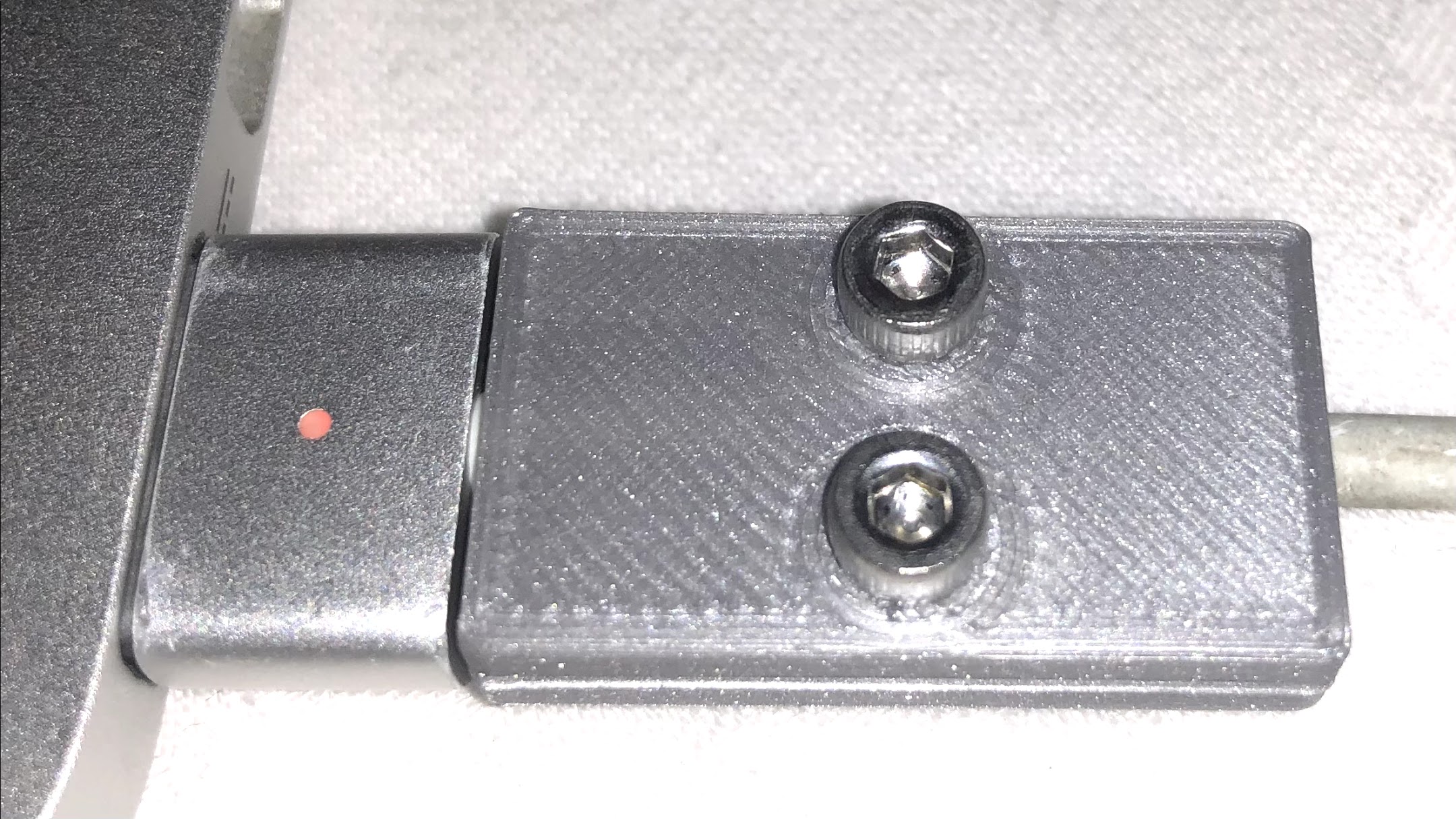 Cable protection for Magsafe plug