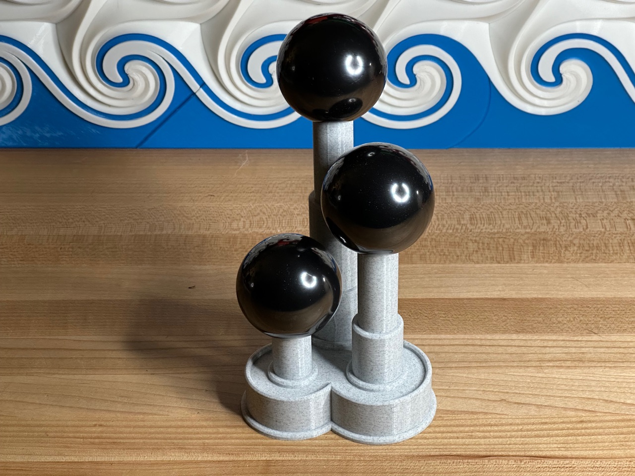 Shungite Sphere Stand for Three 50mm Spheres