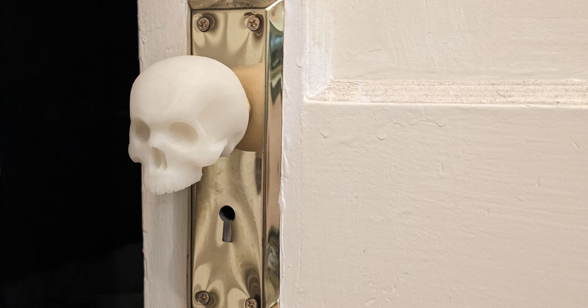 Yorick Skull Door Knob by Deedles | Download free STL model ...