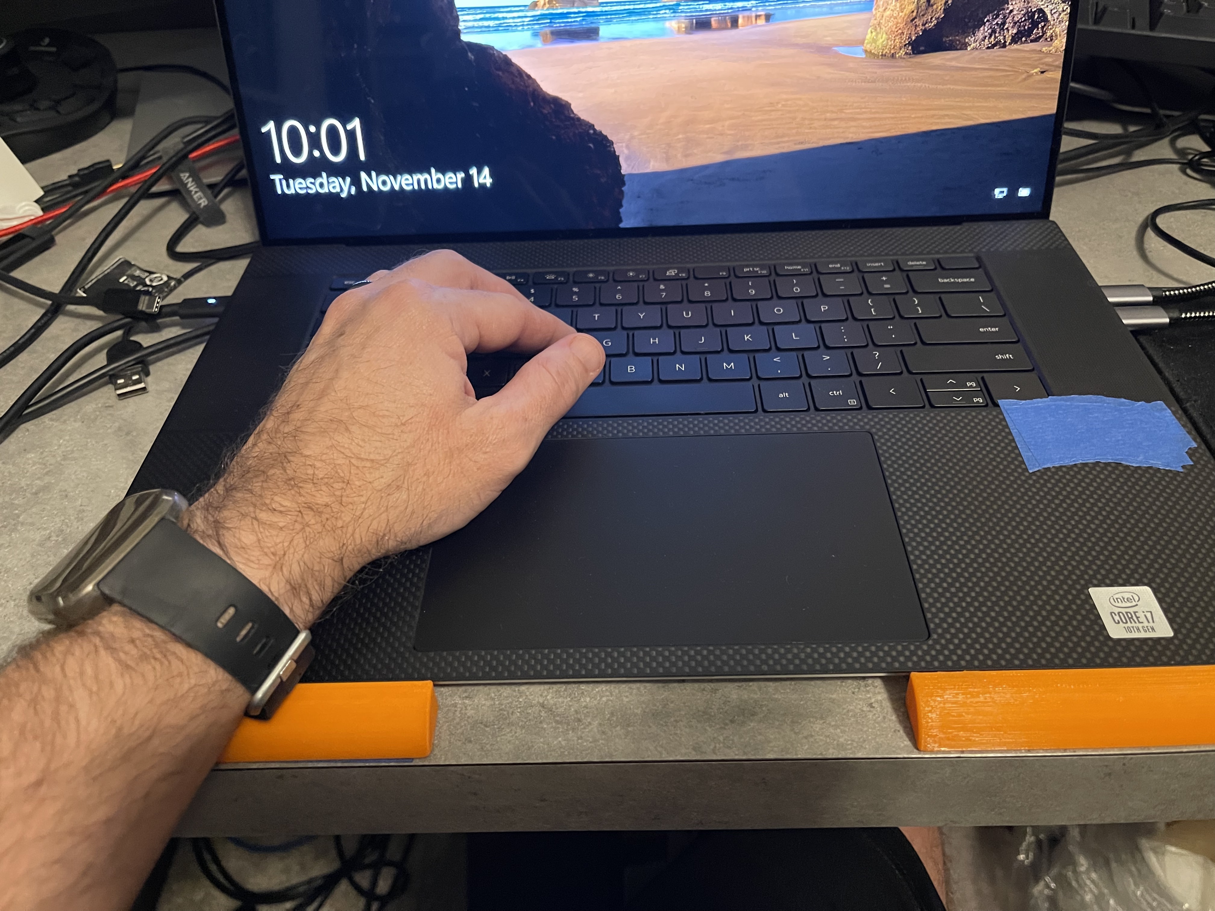 Keyboard/laptop wrist rest