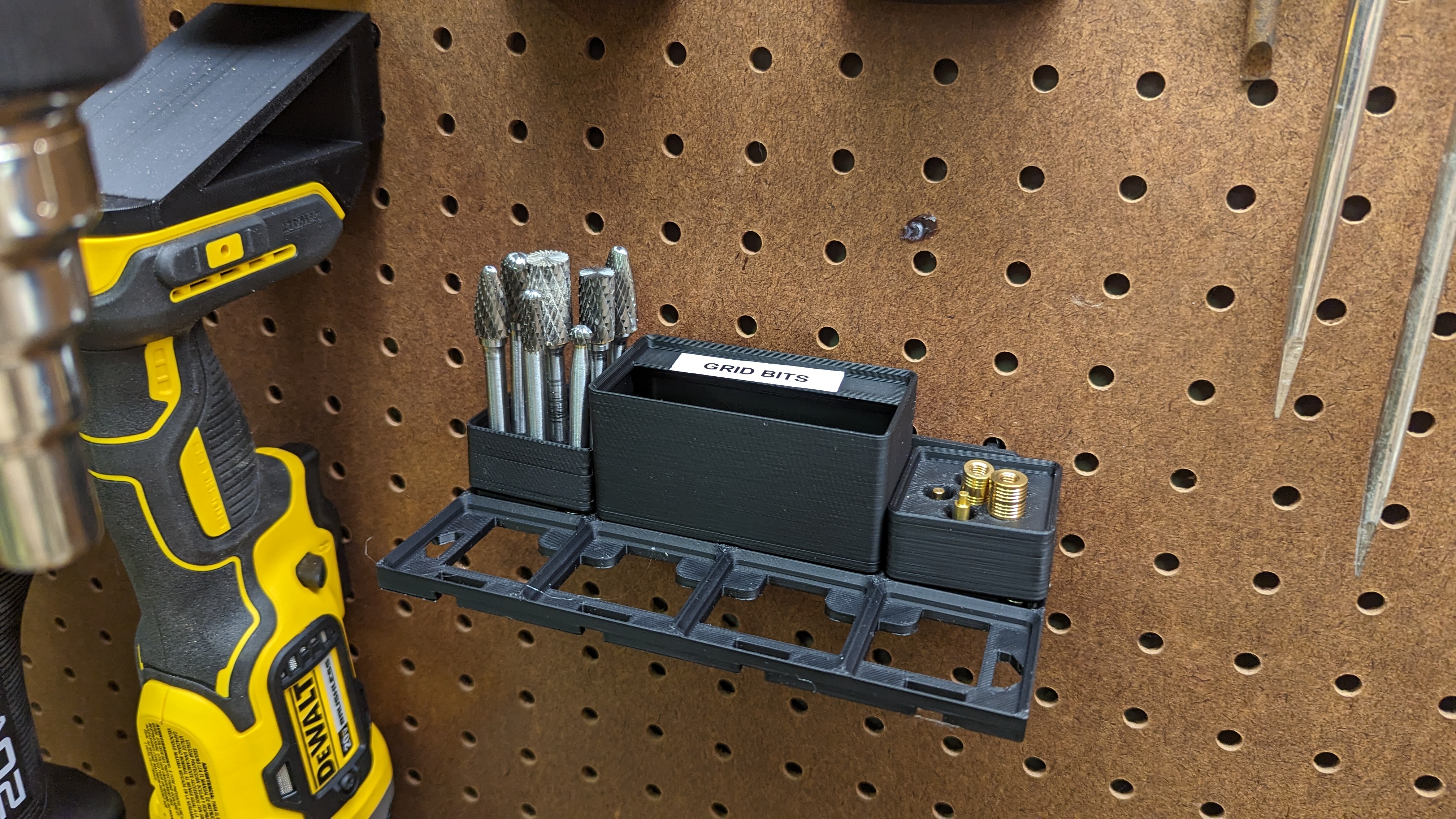 Pegboard Gridfinity Refined 4x2