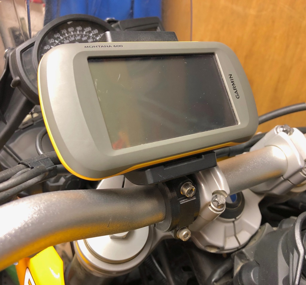 Garmin AMPS Handlebar Clamp Mount for Montana (28mm) by Jocke Selin