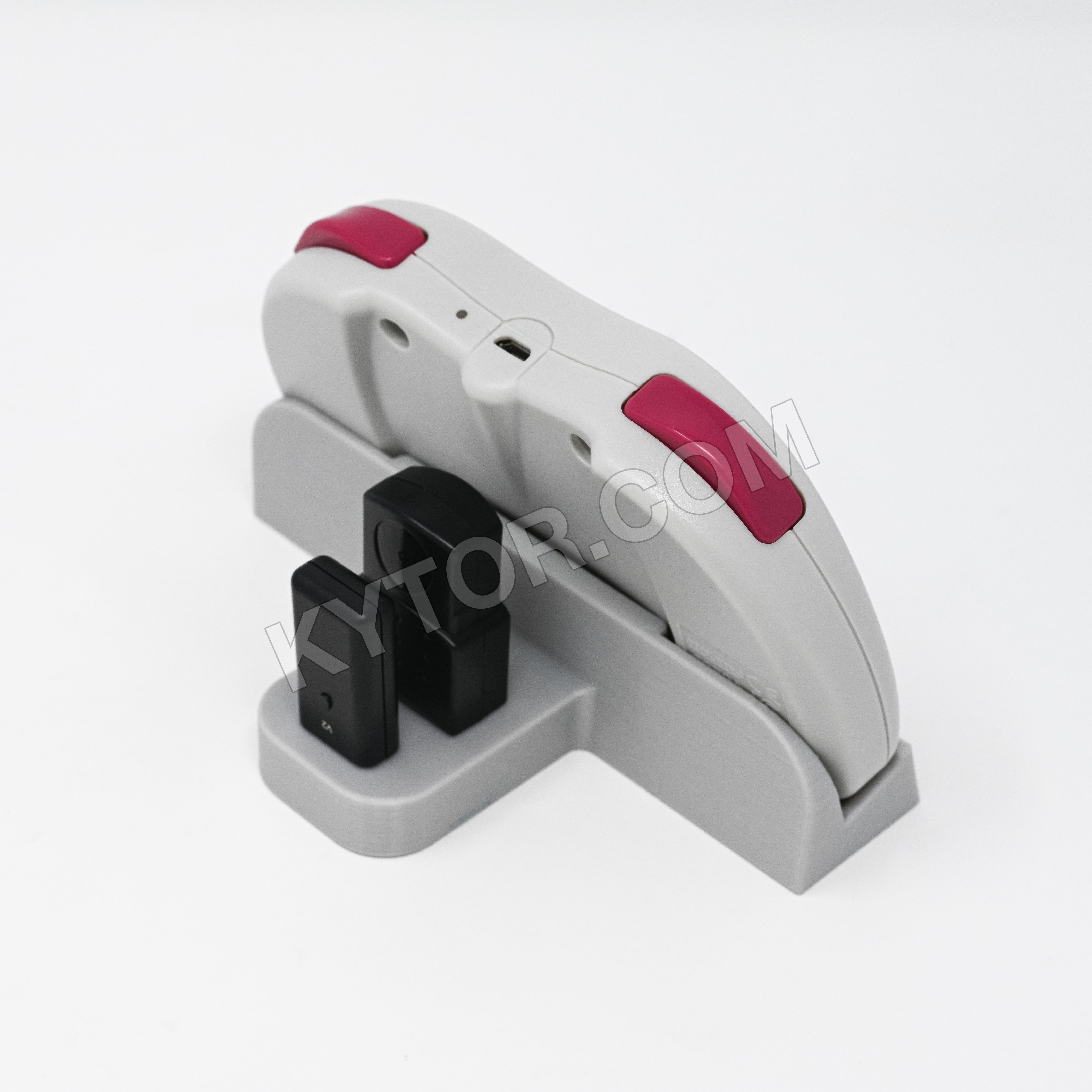 Retro Bit Sega Saturn Wireless Gamepad Controller Display Stand By retro-bit-sega-saturn-wireless-gamepad-controller-display-stand-by