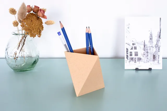 The Twist - Easy to print Pencil Holder Cup, Office Desk Organizer - Housewarming