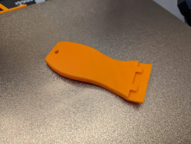 Ergonomic Scraper for Standard 40mm Plastic Blades (Left & Right Handed)