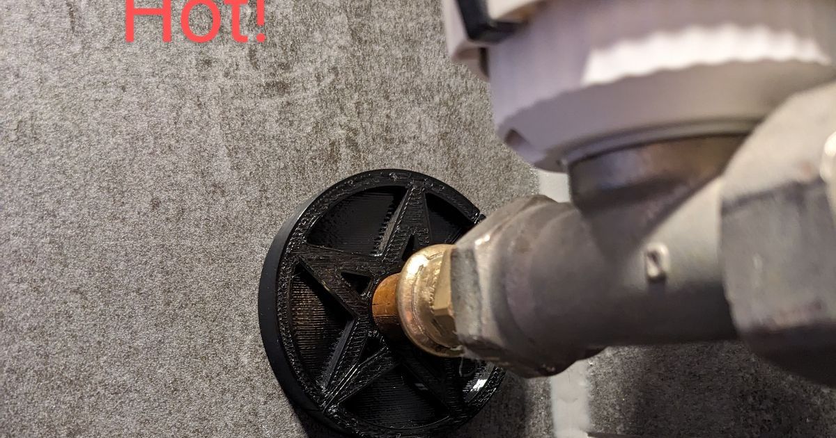 Diabolic heater pipe cover (15mm pipe) by Castulus Download free STL