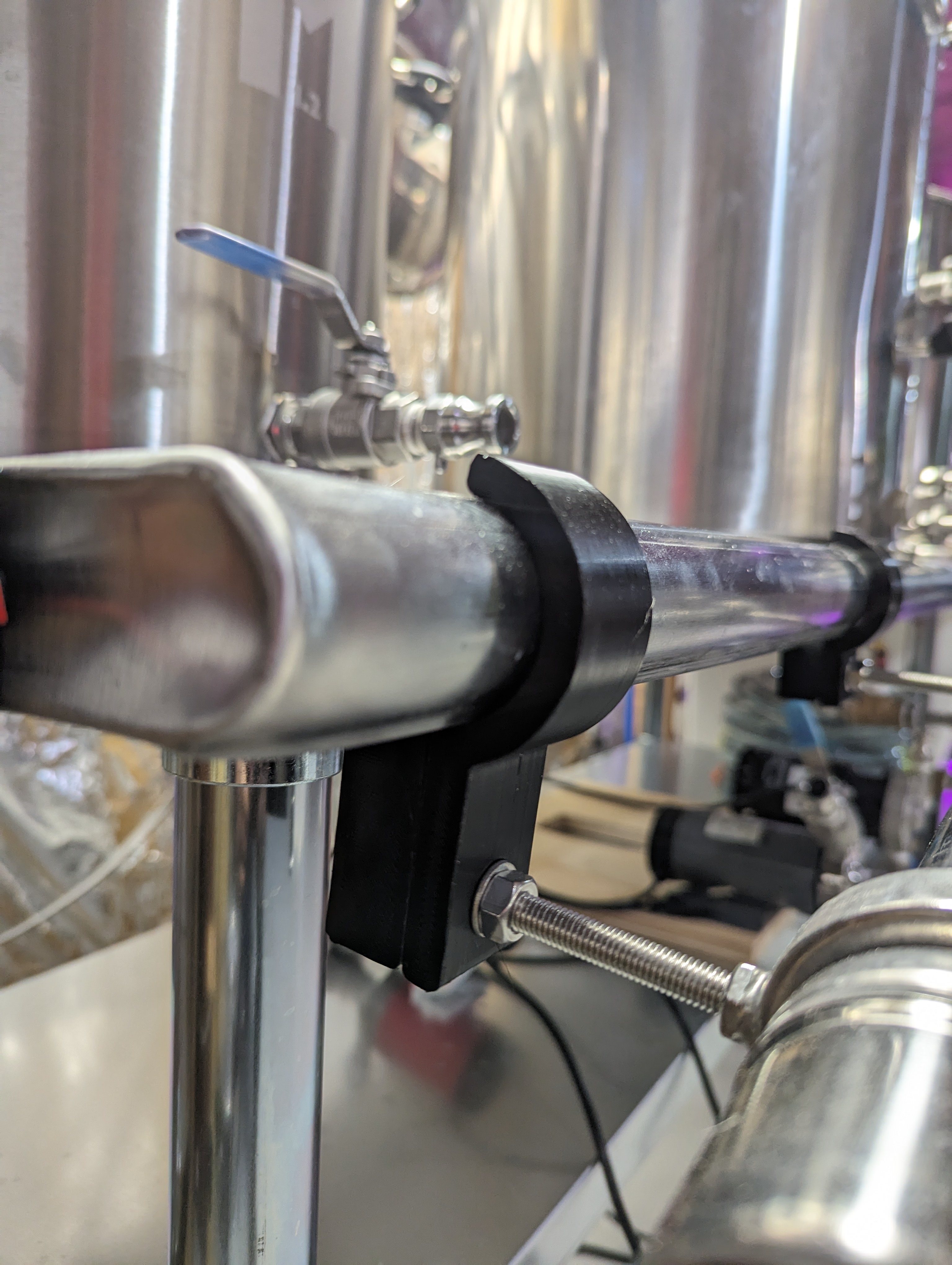 Stainless Table Edge Mount — thumbnail 2