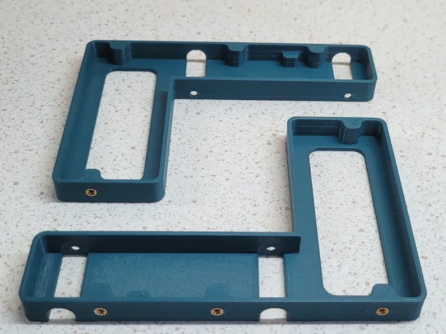 2.5" to 3.5" (SFF to LFF) HDD / SSD adapter (SATA and SAS, converter, mounting kit)