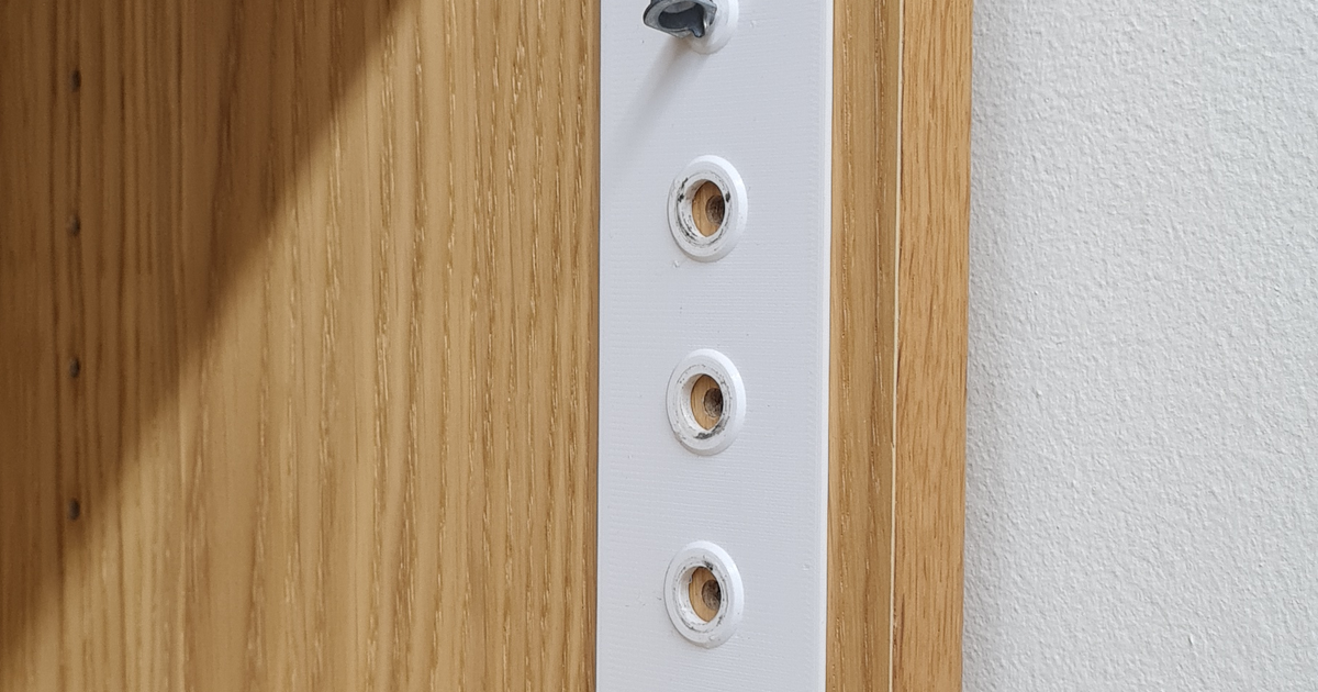 Shelf pin drill jig / template (5mm) by Gabriele Cannizzaro Download