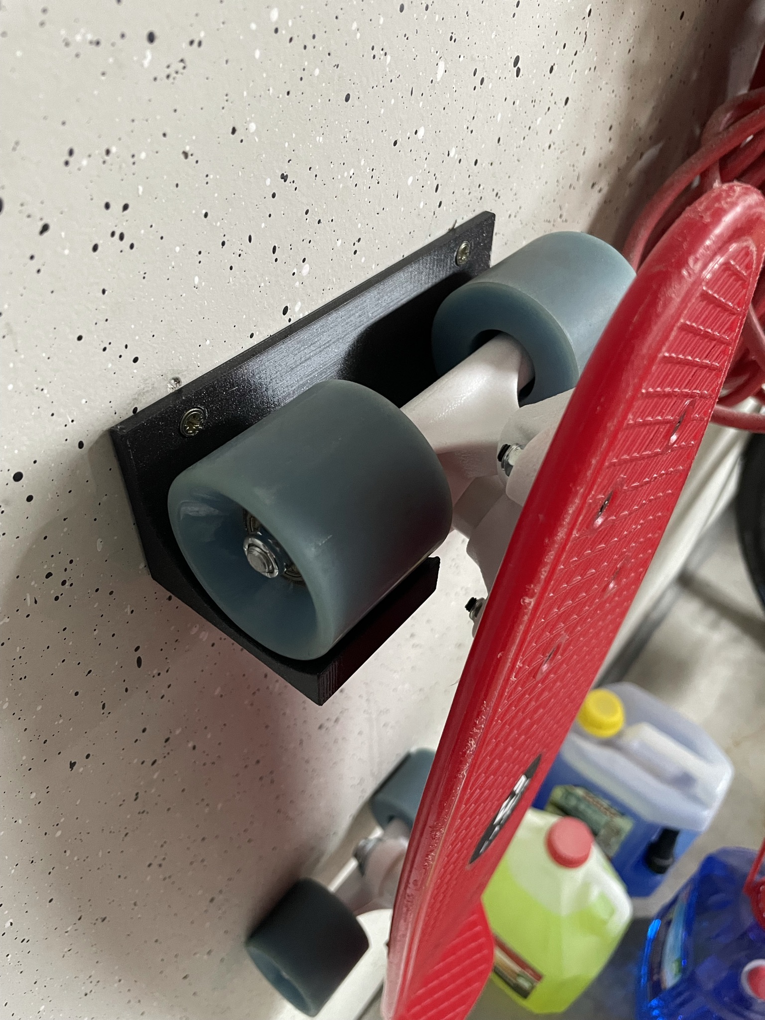 Longboard / Skateboard wall holder (160mm width)