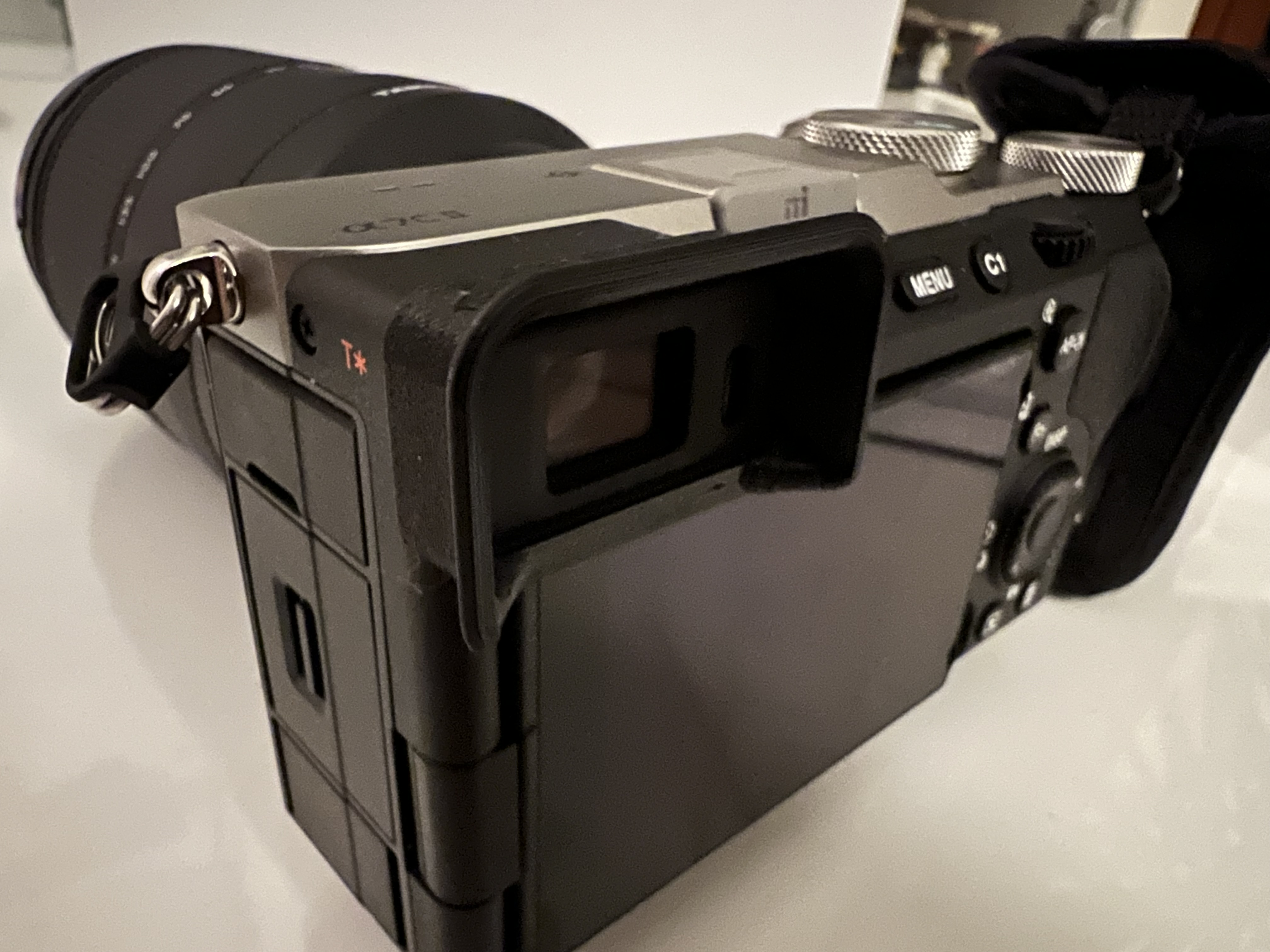 Eyecup for Sony Alpha 7cII viewfinder by the_tro | Download free STL ...
